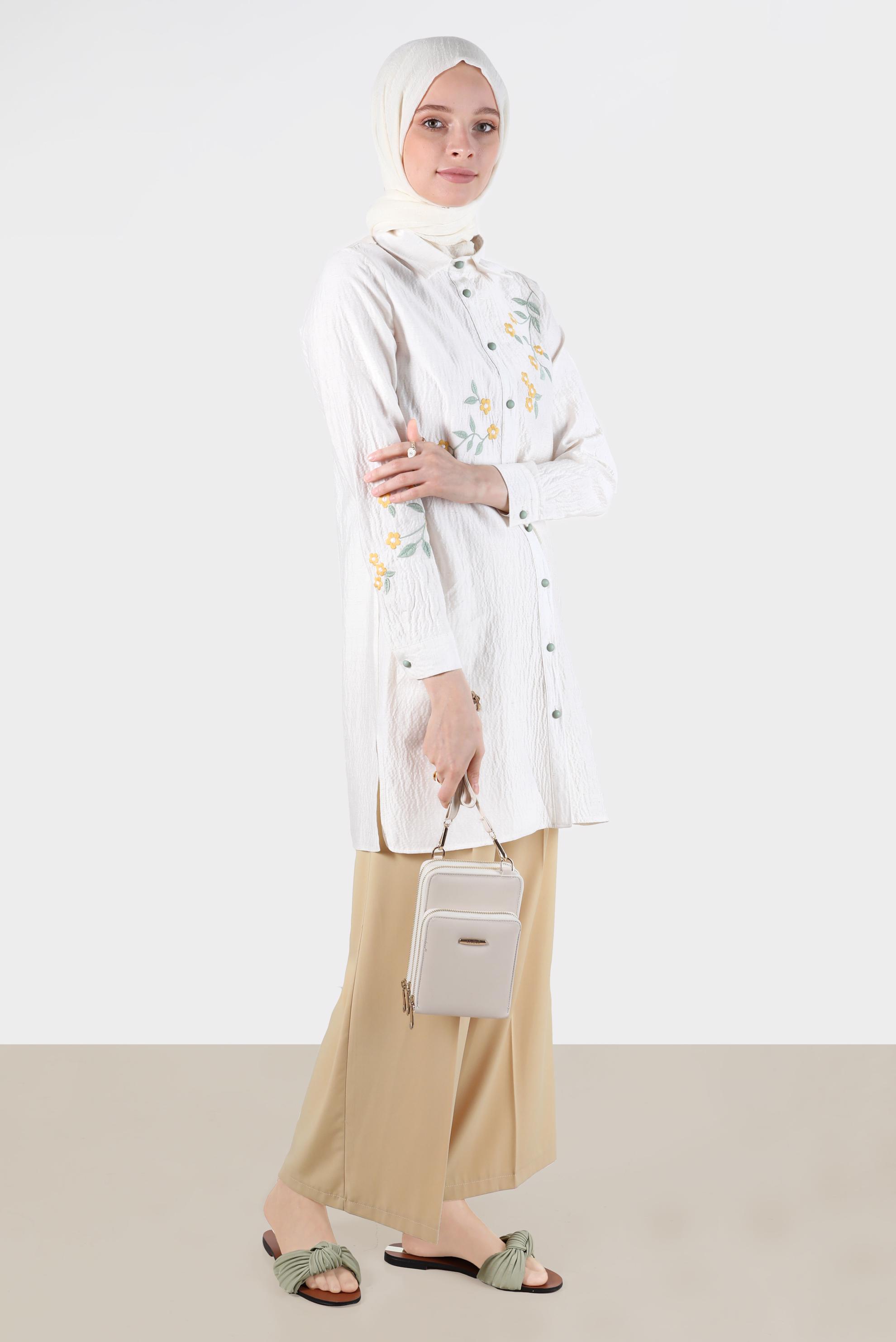 Tesettür giyim EKRU ÇİÇEK NAKIŞLI KETEN DÜZ TUNİK 42860 