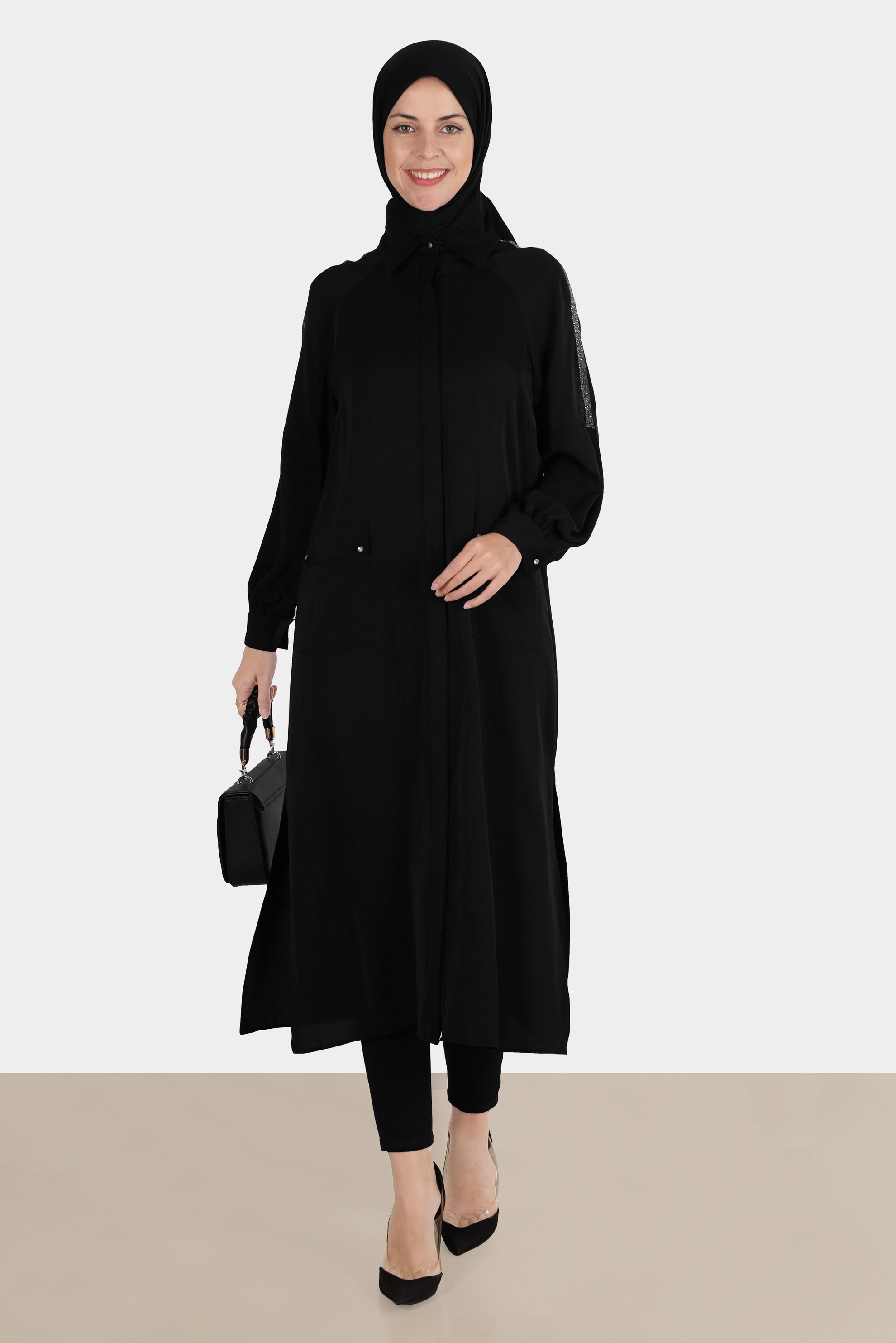 Tesettür giyim SİYAH BOYDAN GİZLİ DÜĞMELİ TAŞLI TUNİK 42866 