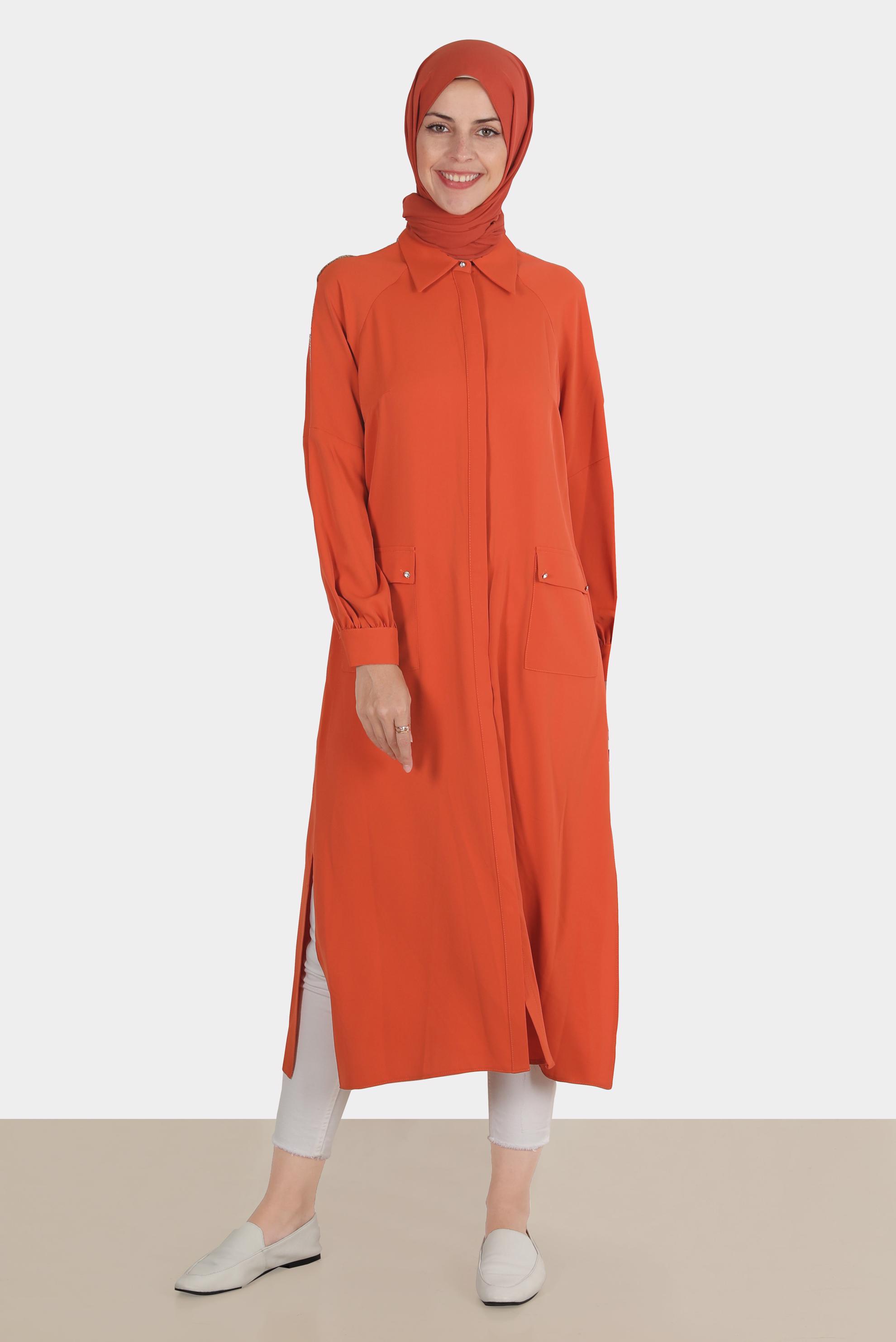 Tesettür giyim TURUNCU BOYDAN GİZLİ DÜĞMELİ TAŞLI TUNİK 42866 