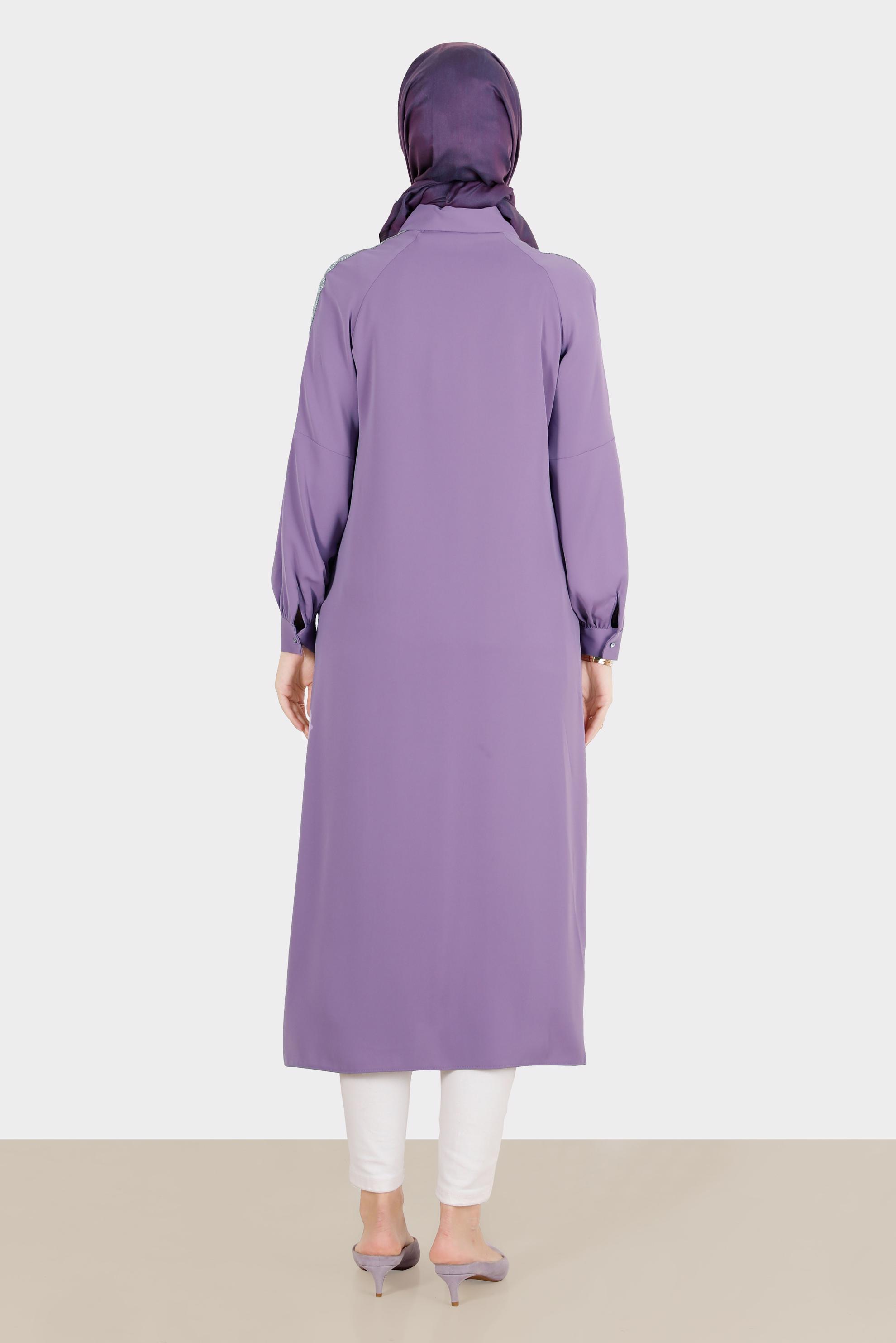 Tesettür giyim MOR BOYDAN GİZLİ DÜĞMELİ TAŞLI TUNİK 42866 