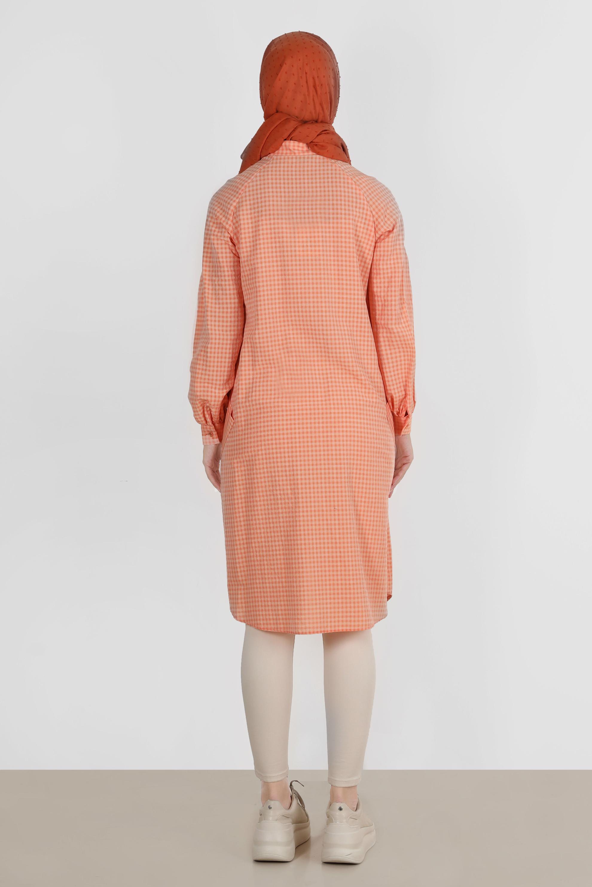 Tesettür giyim TURUNCU PÖTİKARE DESEN BOYDAN DÜĞMELİ TUNİK 42871 