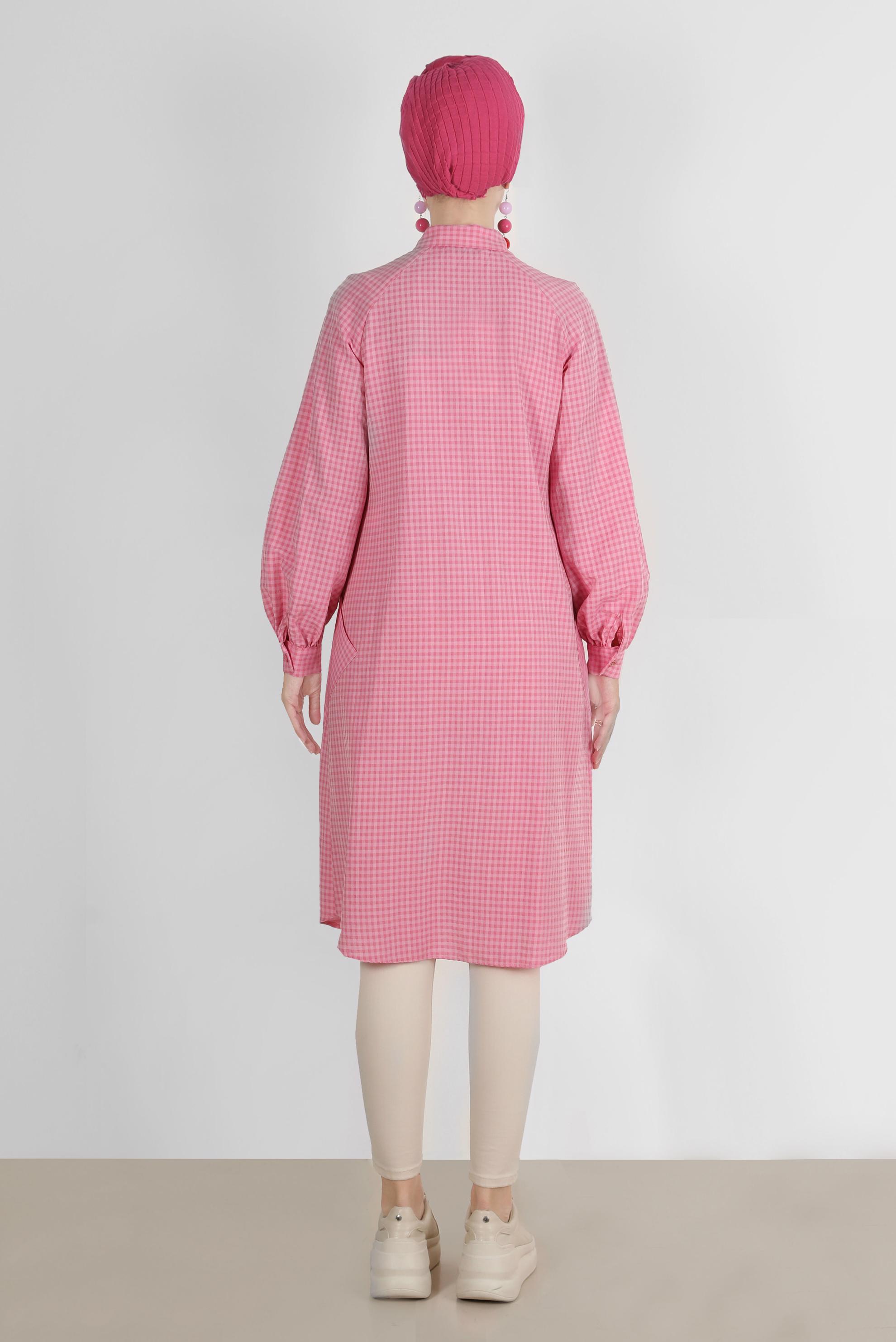 Tesettür giyim FUŞYA PÖTİKARE DESEN BOYDAN DÜĞMELİ TUNİK 42871 