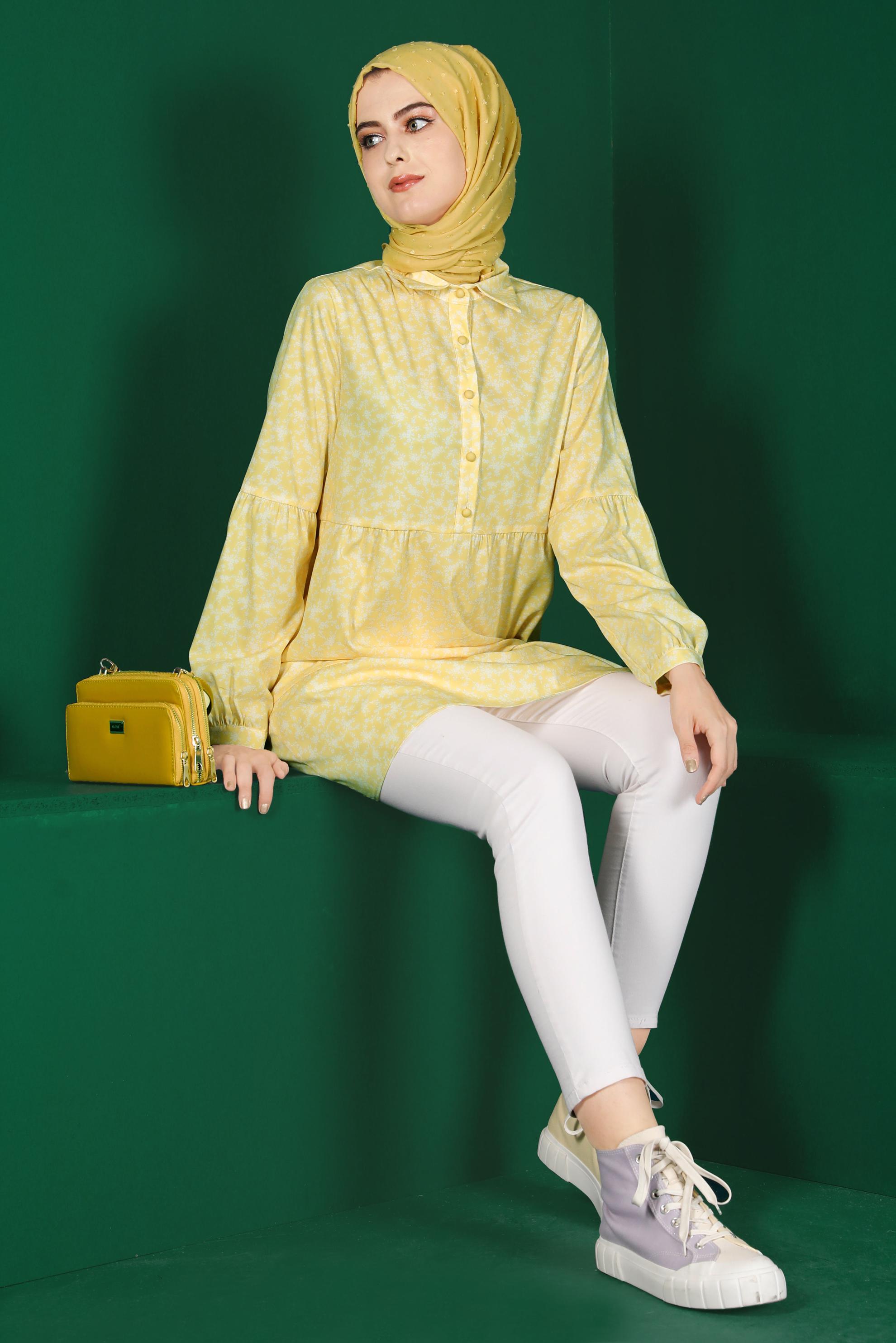 Tesettür giyim SARI ÇİÇEK DESENLİ DÜĞMELİ TUNİK 42876 