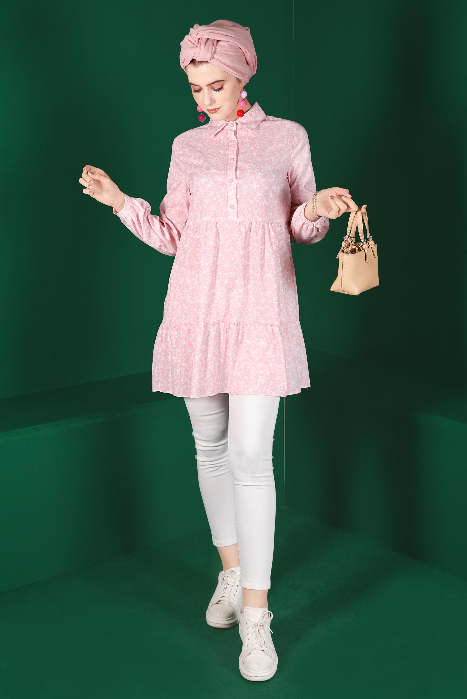 Tesettür giyim PUDRA ÇİÇEK DESENLİ DÜĞMELİ TUNİK 42876 