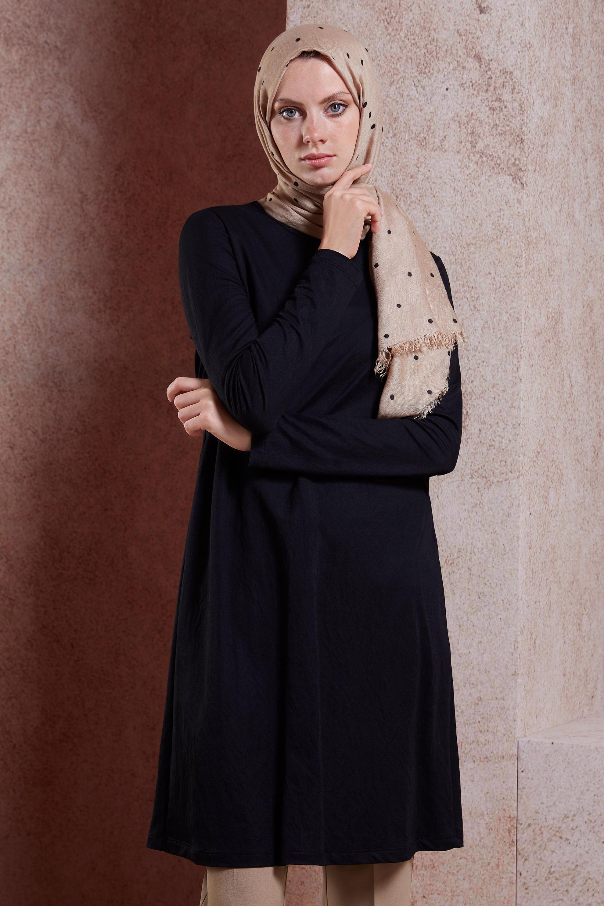 Tesettür giyim SİYAH BİSİKLET YAKA TESETTÜR TUNİK 42894