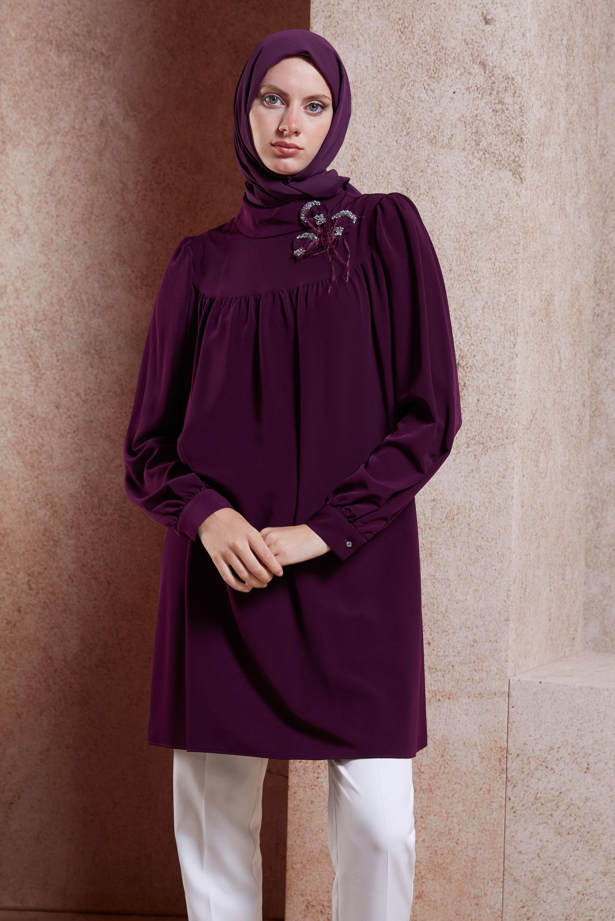 Tesettür giyim MOR TAŞ DETAYLI TESETTÜR TUNİK 42902