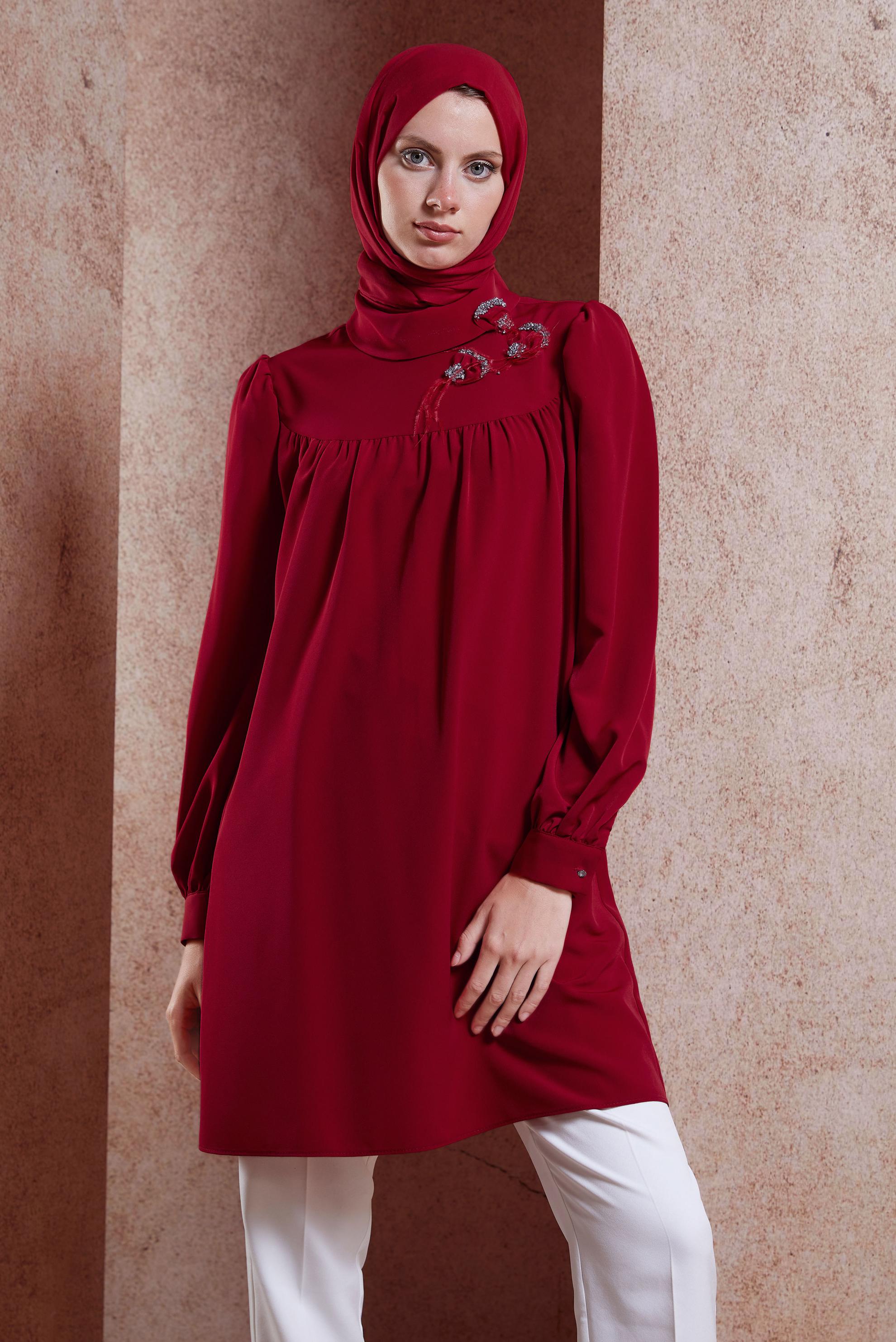Tesettür giyim BORDO TAŞ DETAYLI TESETTÜR TUNİK 42902