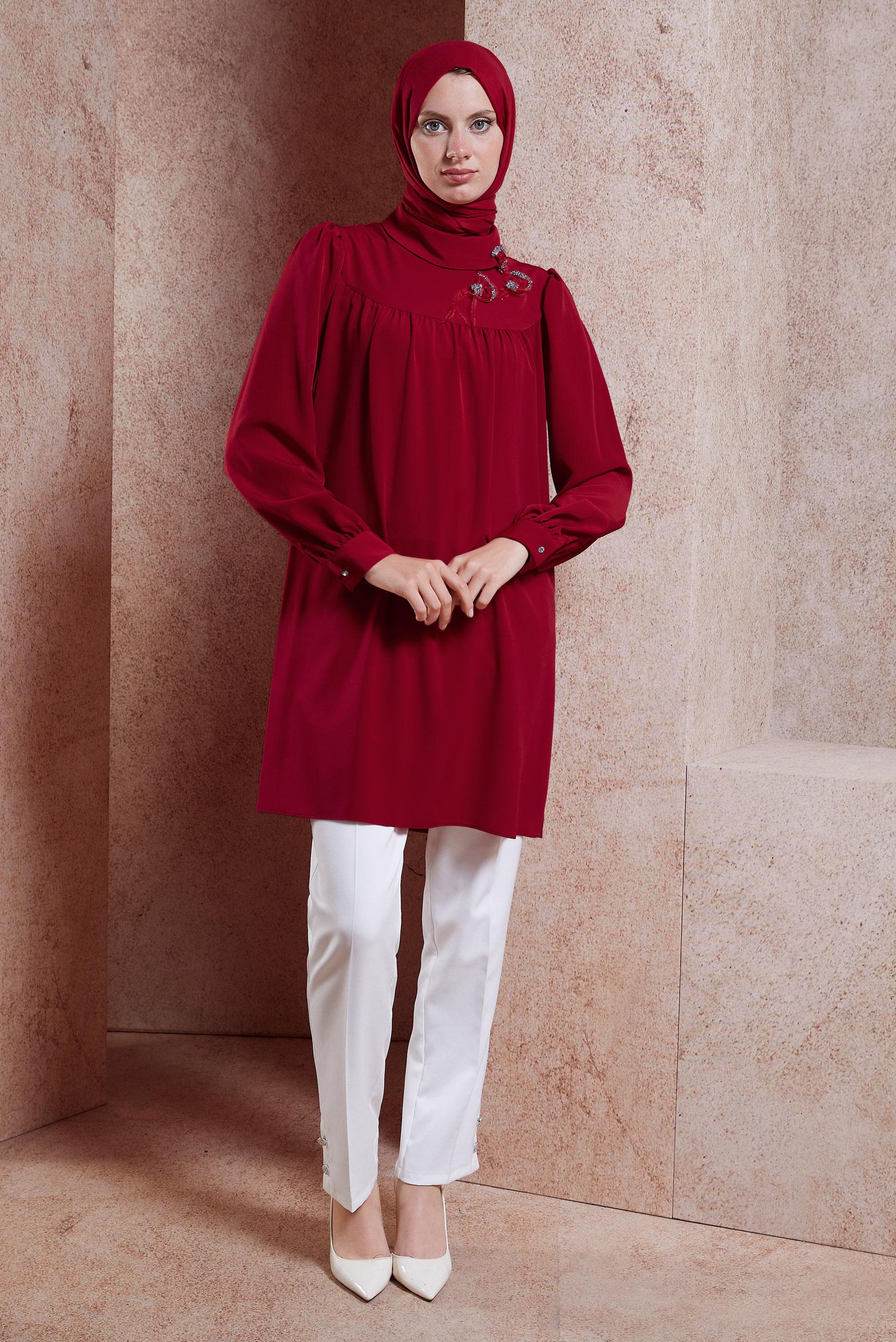 Tesettür giyim BORDO TAŞ DETAYLI TESETTÜR TUNİK 42902