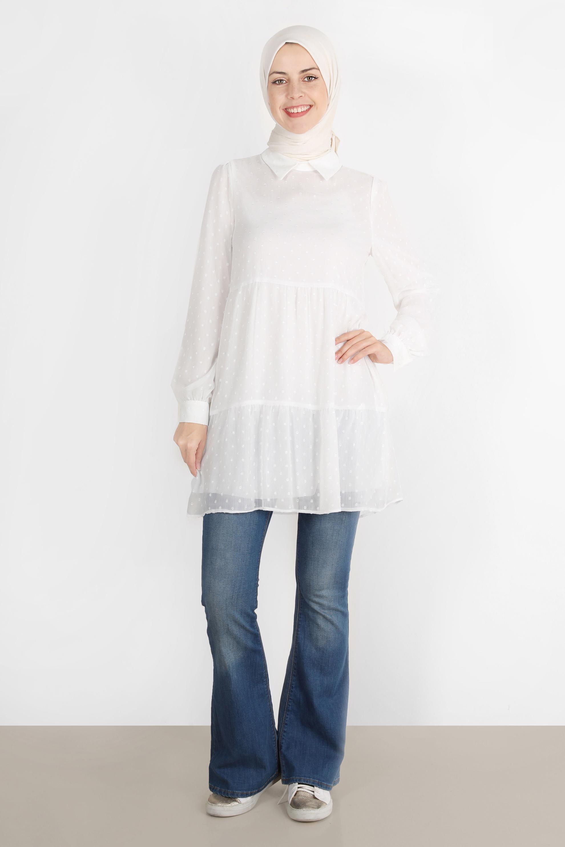 Tesettür giyim BEYAZ PUANTİYELİ KATLI TUNİK 42903 