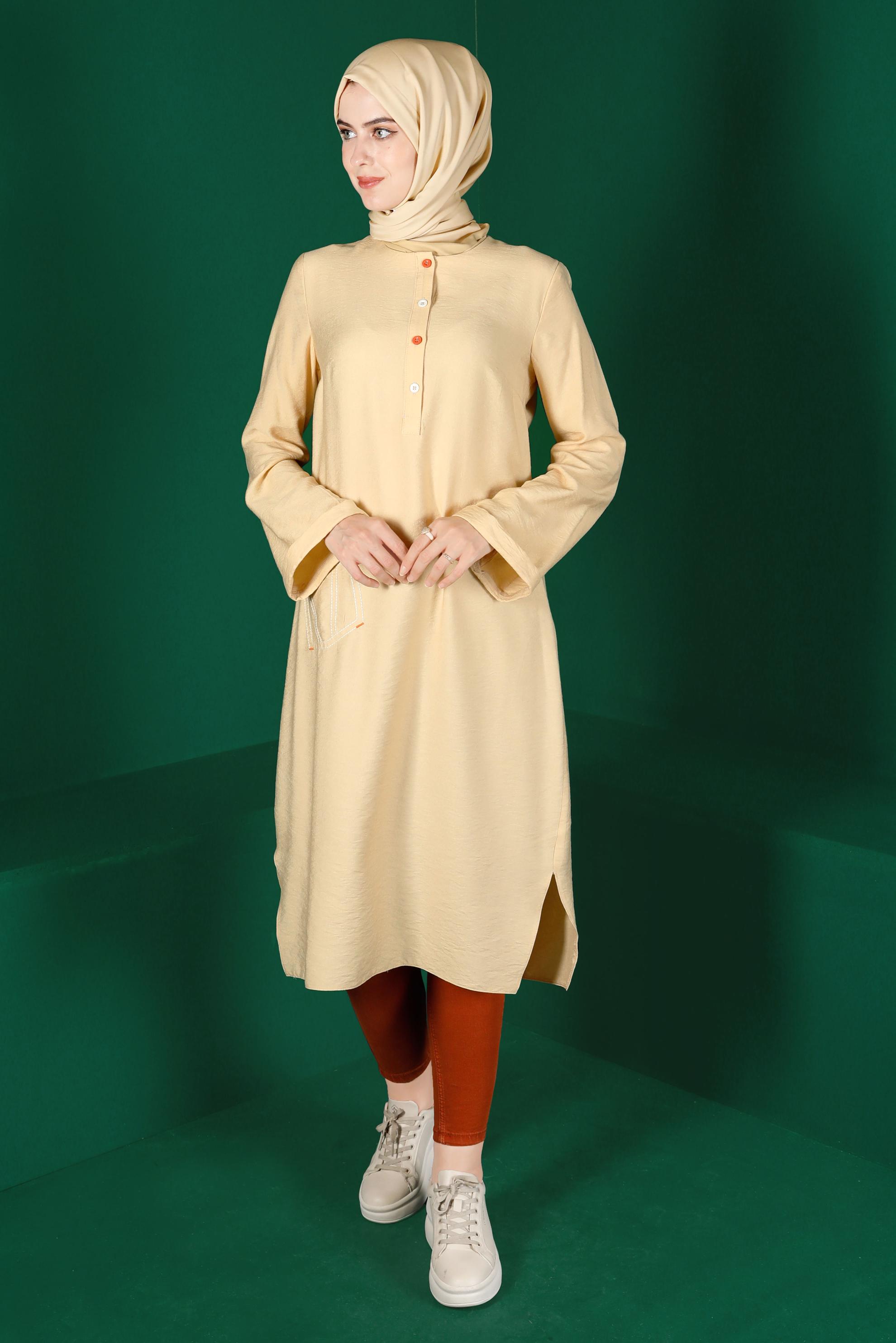 Tesettür giyim BEJ RENKLİ DÜĞMELİ UZUN TUNİK 42914