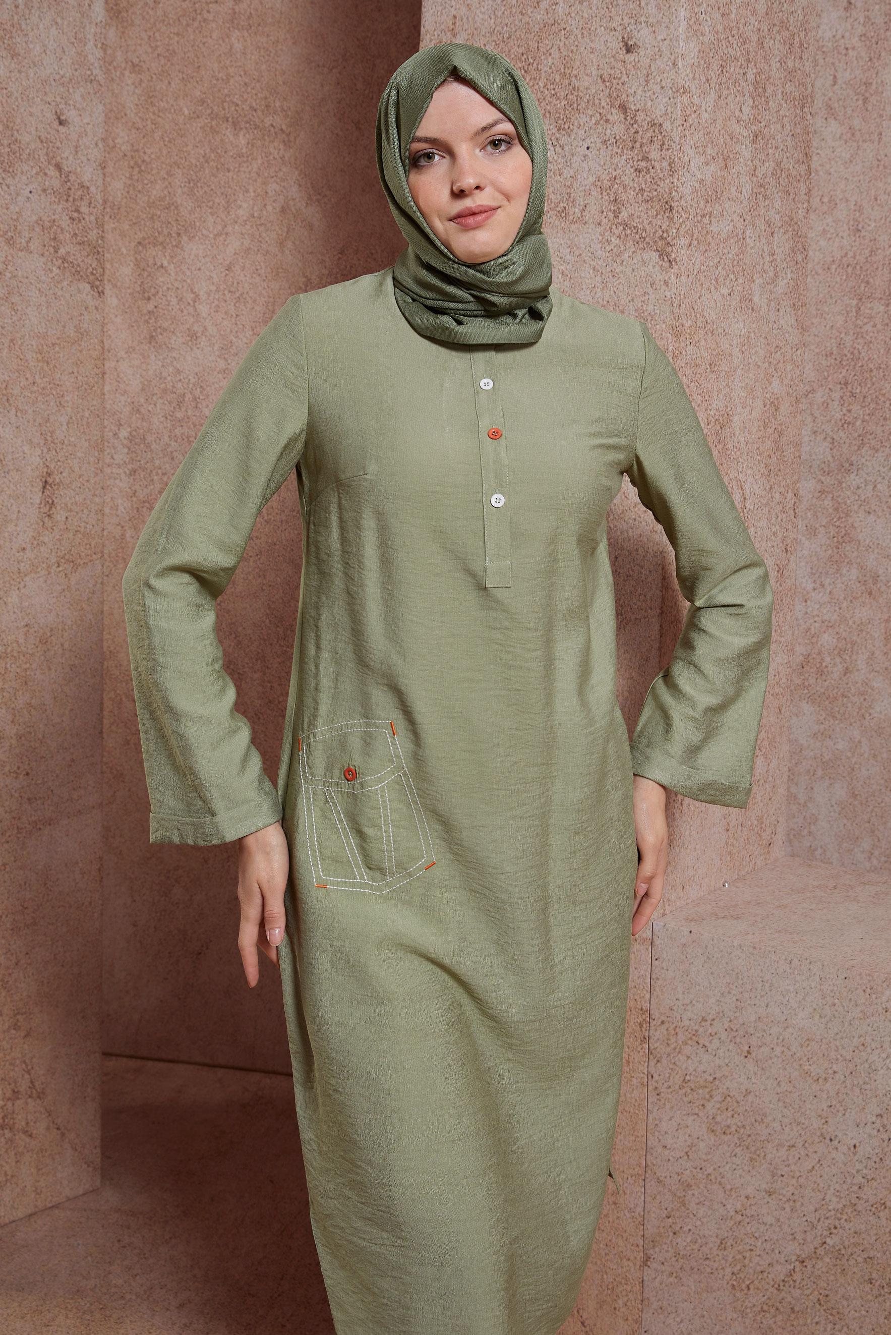 Tesettür giyim YEŞİL RENKLİ DÜĞMELİ UZUN TUNİK 42914
