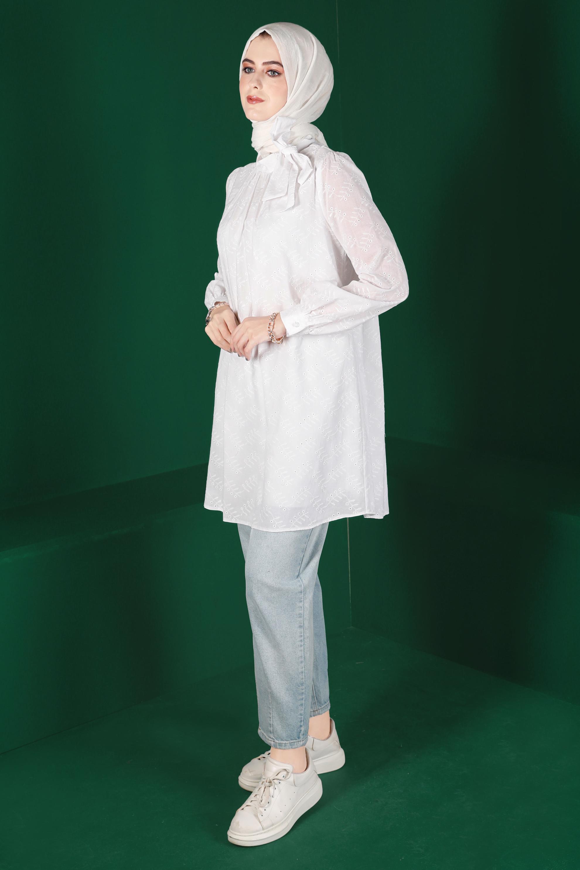 Tesettür giyim BEYAZ BOYUNDAN BAĞLAMALI FİSTOLU TUNİK 42927 