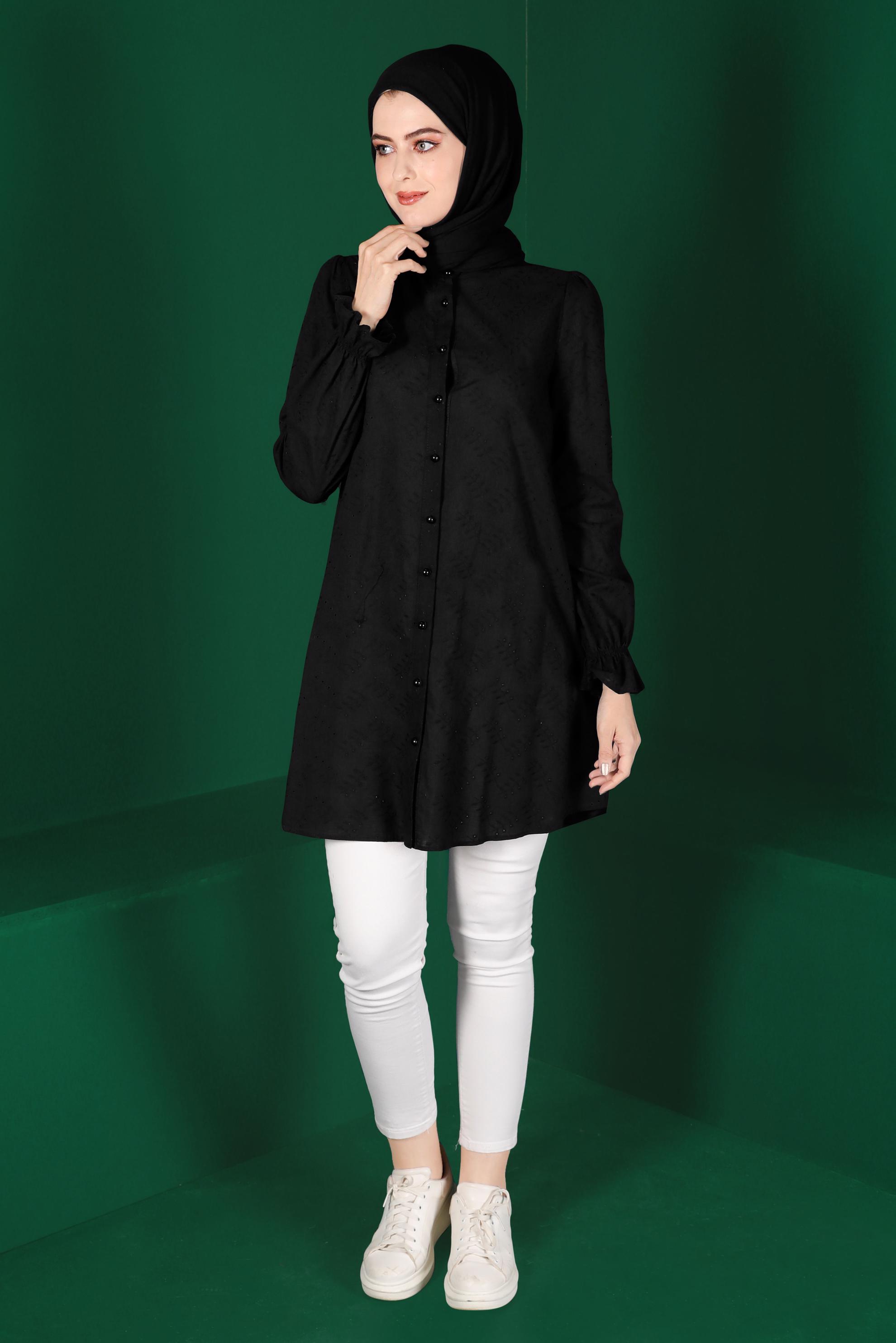 Tesettür giyim SİYAH MANŞETLERİ LASTİKLİ FİSTOLU PAMUKLU TUNİK 42928 