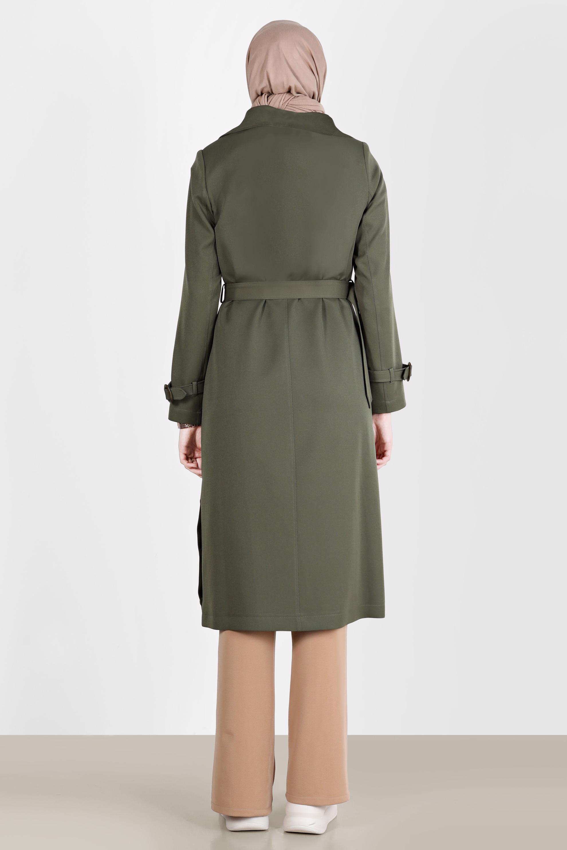 Tesettür giyim HAKİ DÜĞMELİ KUŞAKLI KRUVAZE YAKA TRENÇKOT 10559 