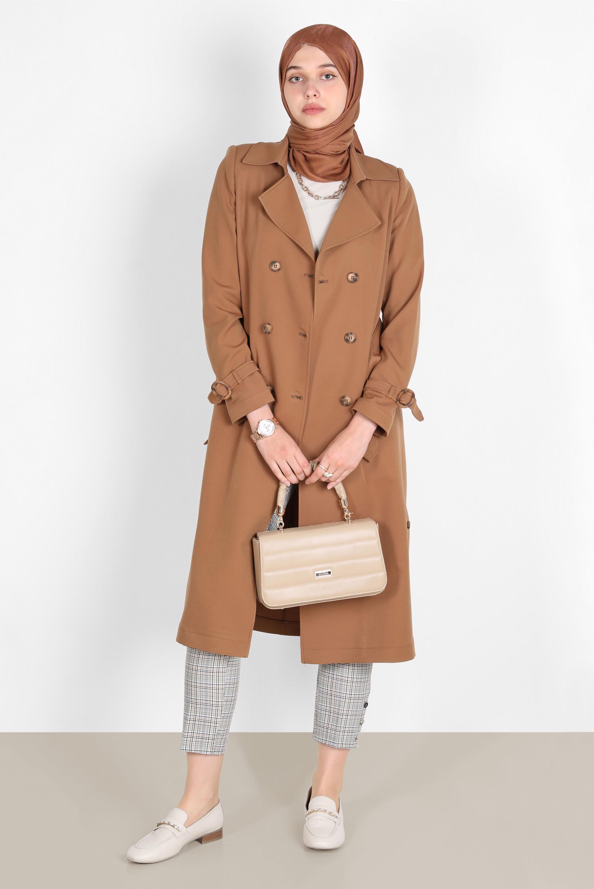 Tesettür giyim KAHVE DÜĞMELİ KUŞAKLI KRUVAZE YAKA TRENÇKOT 10559 