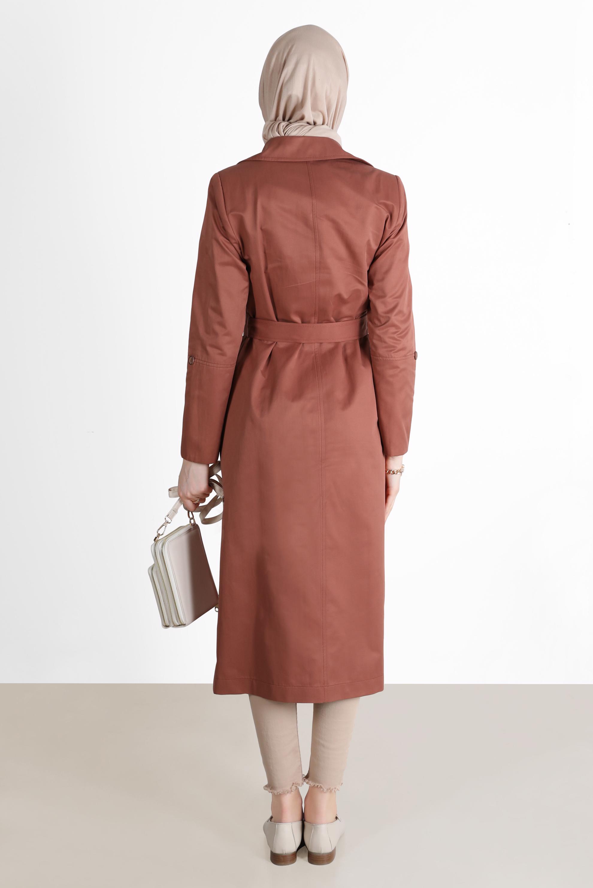 Tesettür giyim TURUNCU EKOSE DESEN DETAYLI KEMERLİ DÜĞMELİ TRENÇKOT 10565 