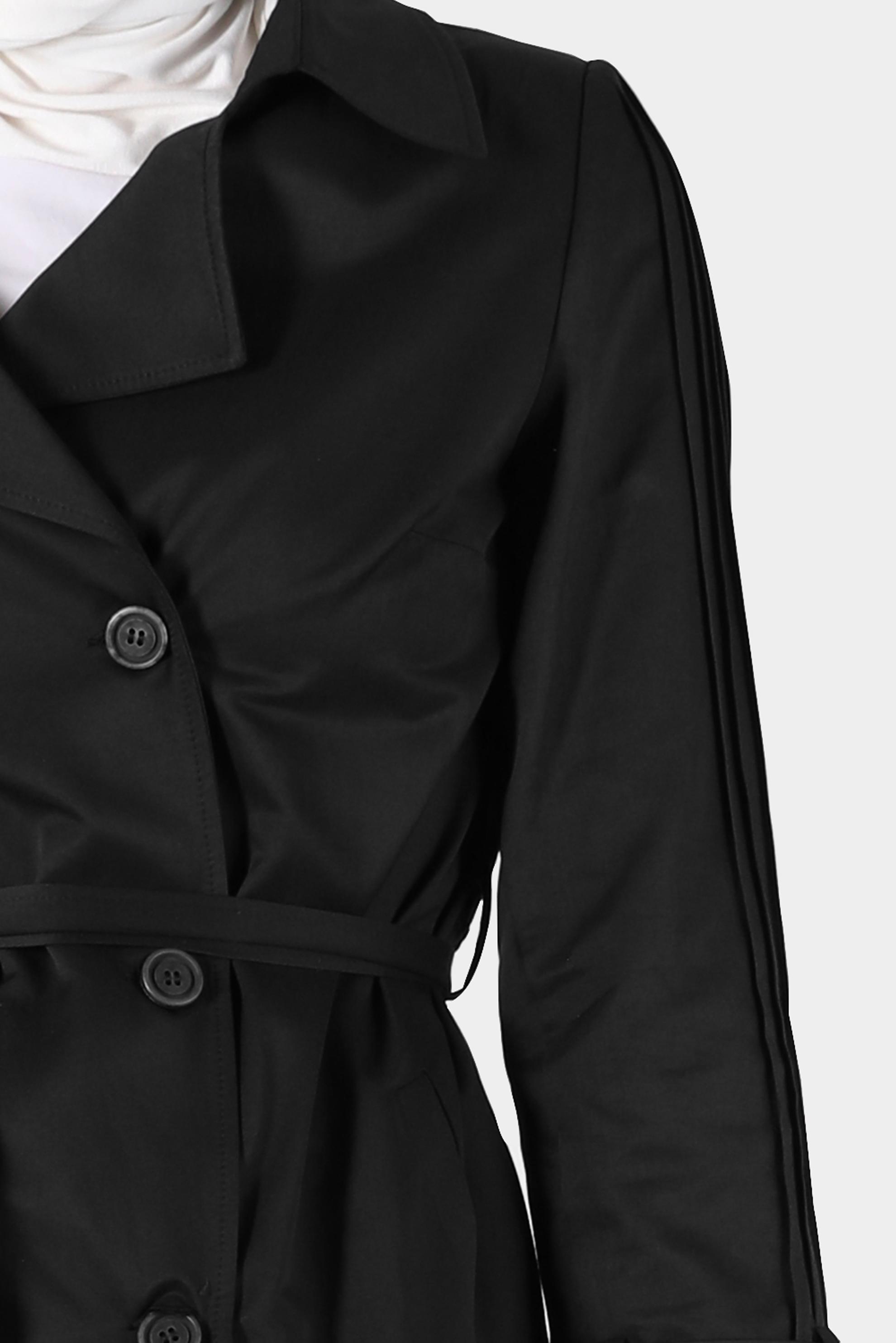 Tesettür giyim SİYAH KOLLARI PİLE DETAYLI KUŞAKLI TRENÇKOT 10567