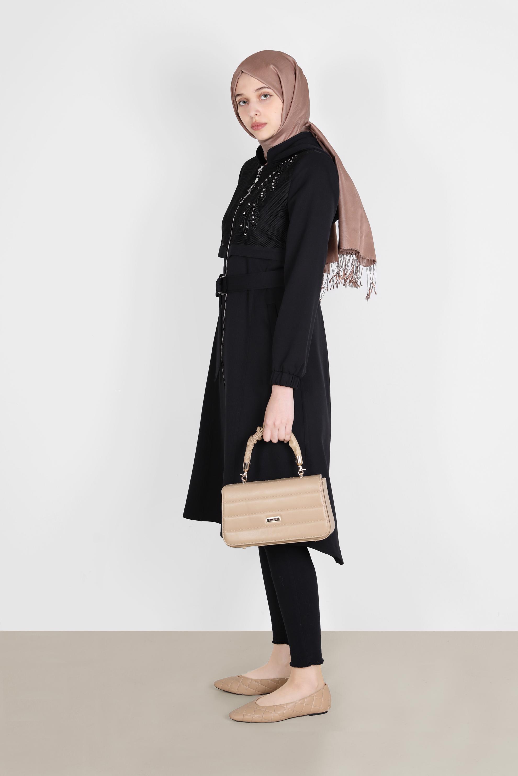 Tesettür giyim SİYAH NAKIŞLI KUŞAKLI TRENÇKOT 10568 