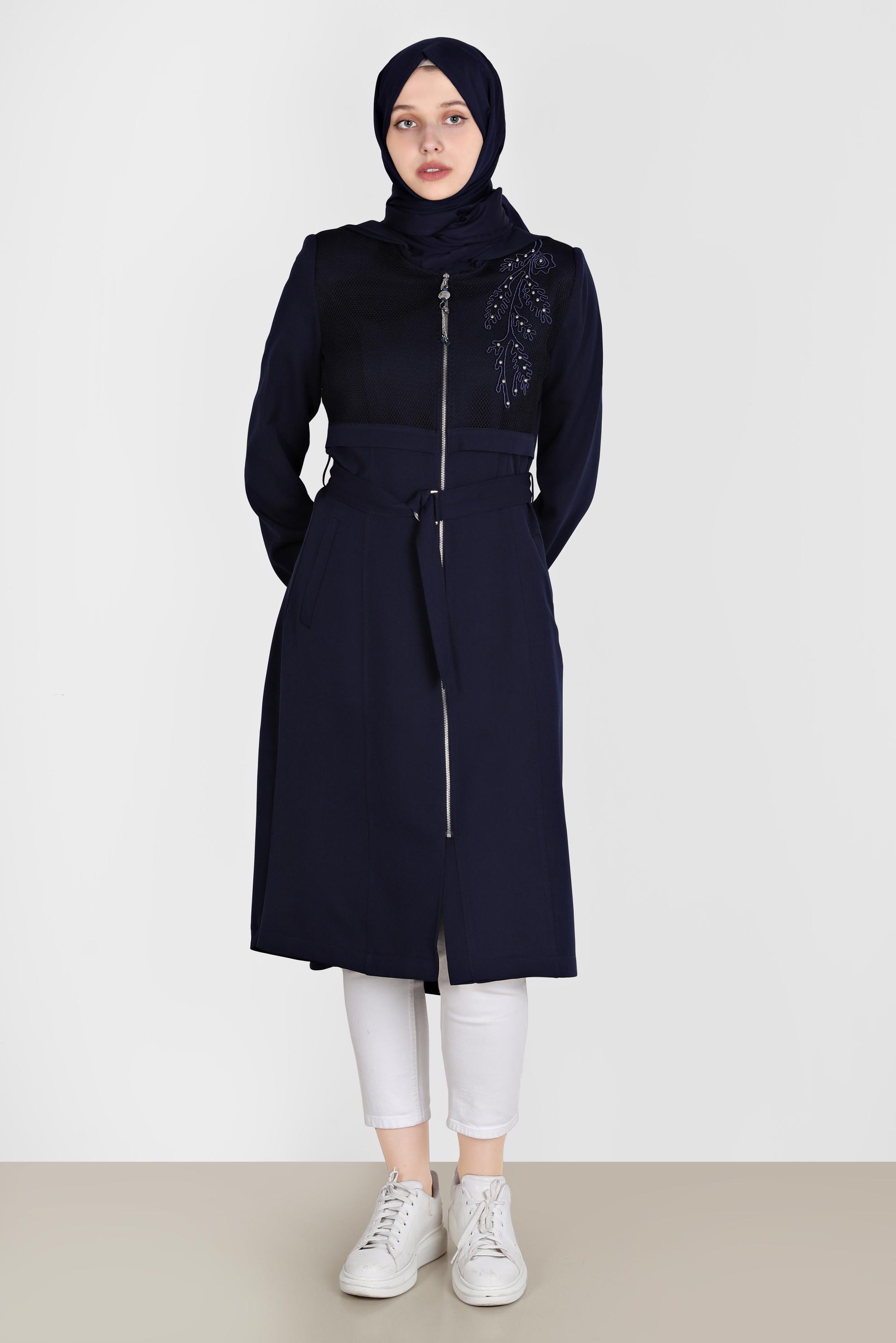Tesettür giyim LACİVERT NAKIŞLI KUŞAKLI TRENÇKOT 10568 