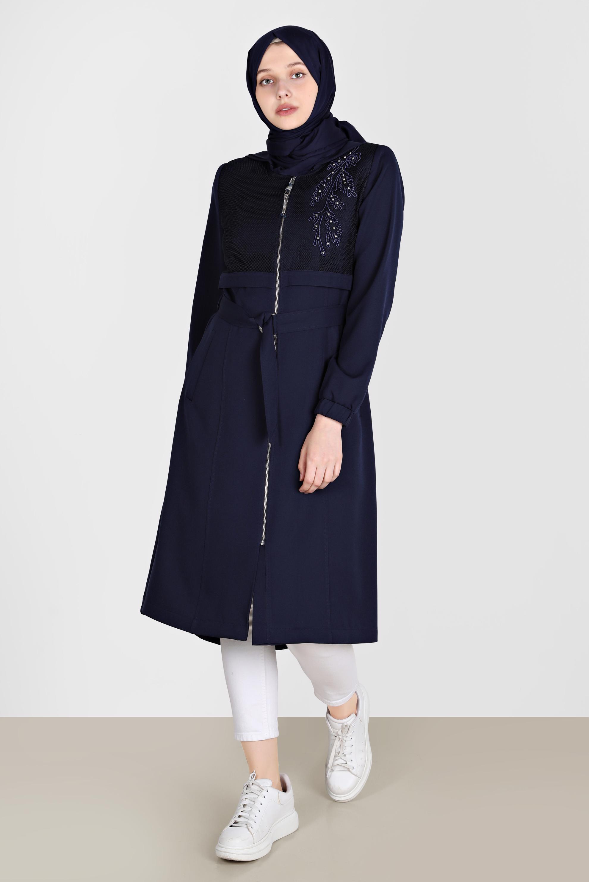 Tesettür giyim LACİVERT NAKIŞLI KUŞAKLI TRENÇKOT 10568 