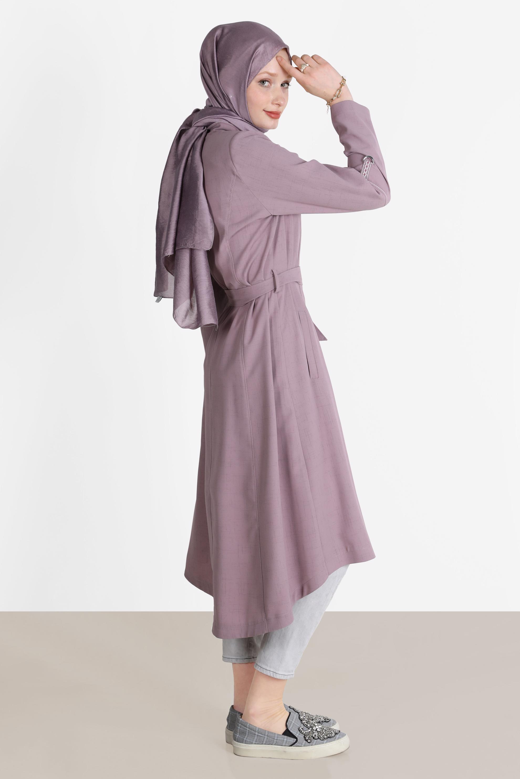 Tesettür giyim PEMBE PÜSKÜL DETAYLI KUŞAKLI TRENÇKOT 10579 