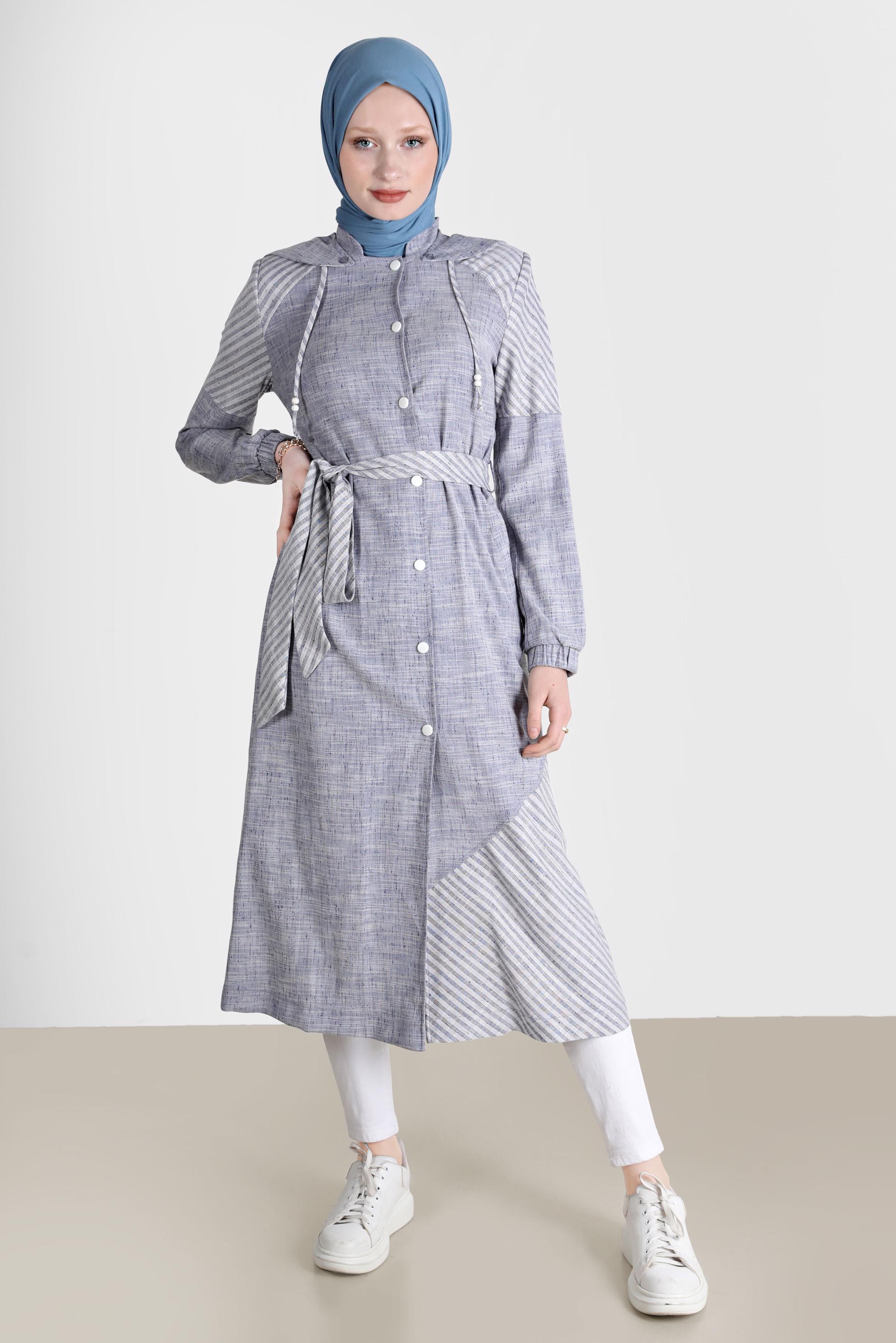 Tesettür giyim LACİVERT ŞERİT DETAYLI KAPÜŞONLU TRENÇKOT 10584 