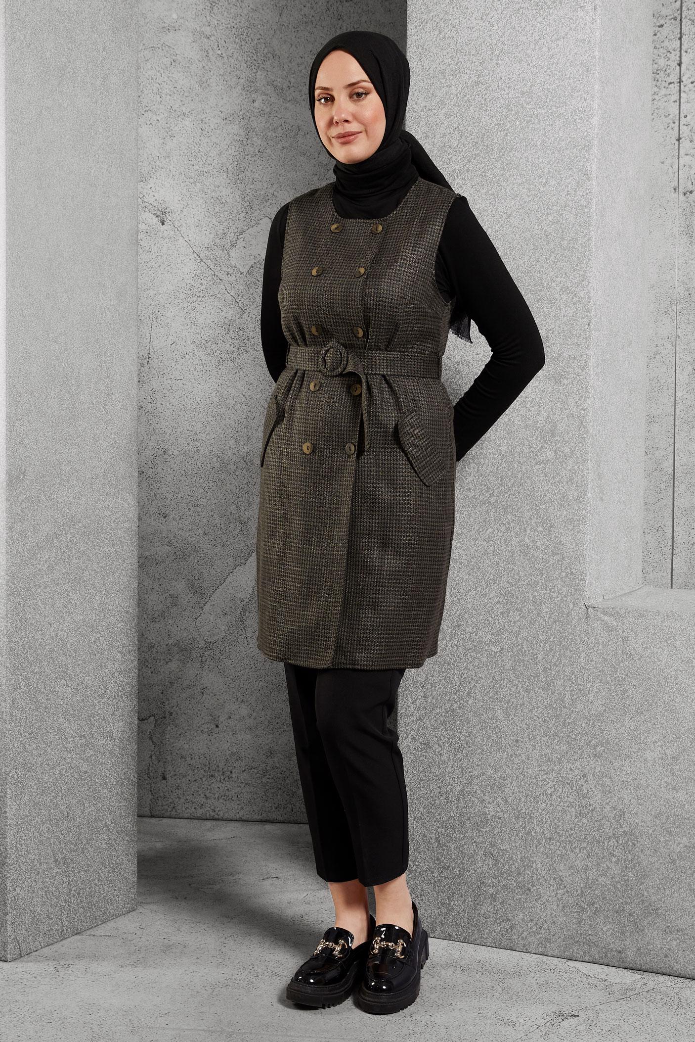 Tesettür giyim SİYAH DÜĞMELİ YELEKLİ TUNİK 41210