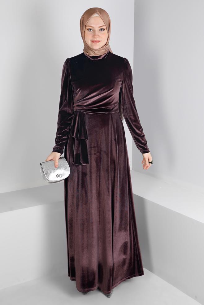 Vêtements hijab BRUN ROBE DE SOIRÉE EN VELOURS NOUÉ À LA MAIN 50281 - ALVİNA