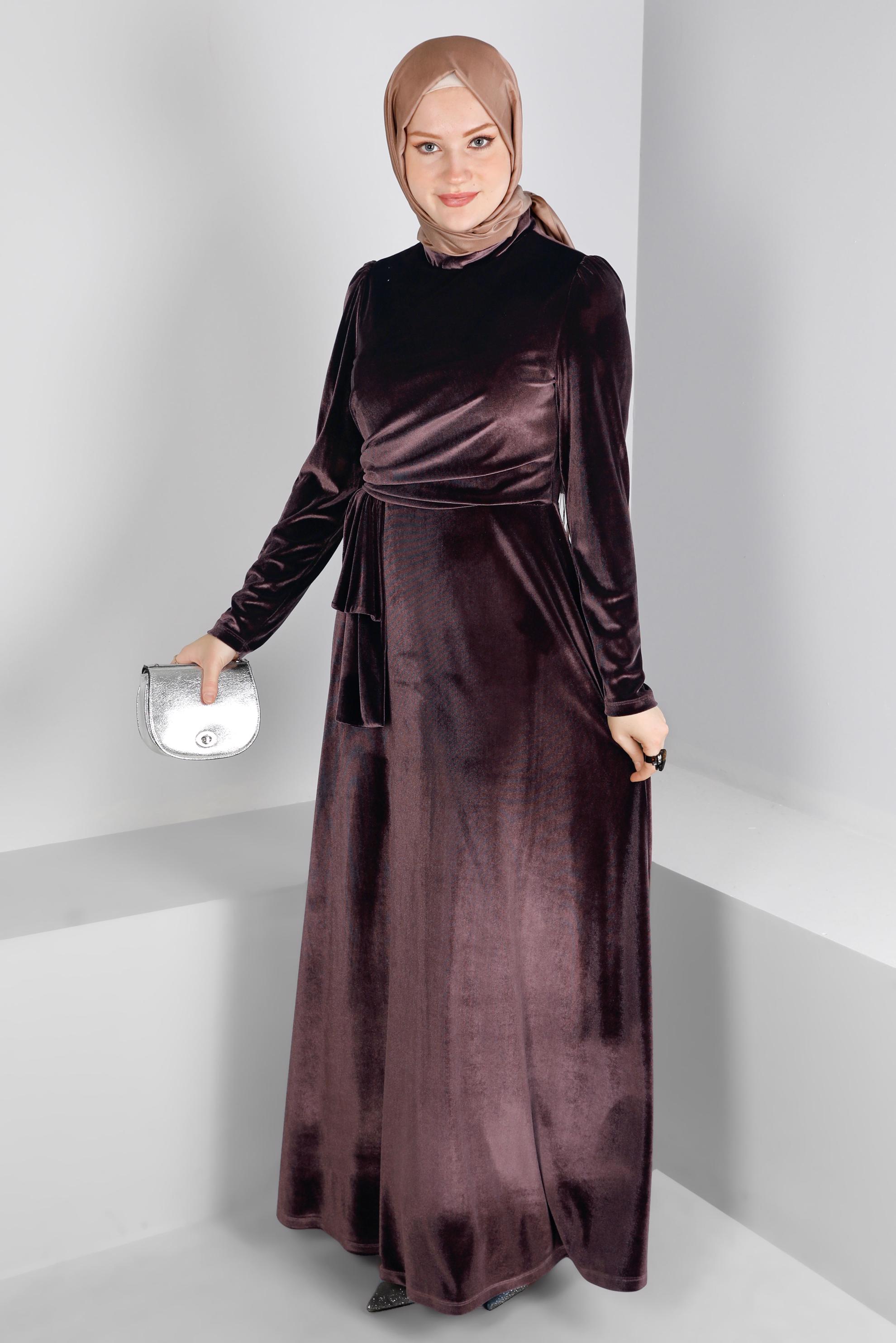 Vêtements hijab BRUN ROBE DE SOIRÉE EN VELOURS NOUÉ À LA MAIN 50281