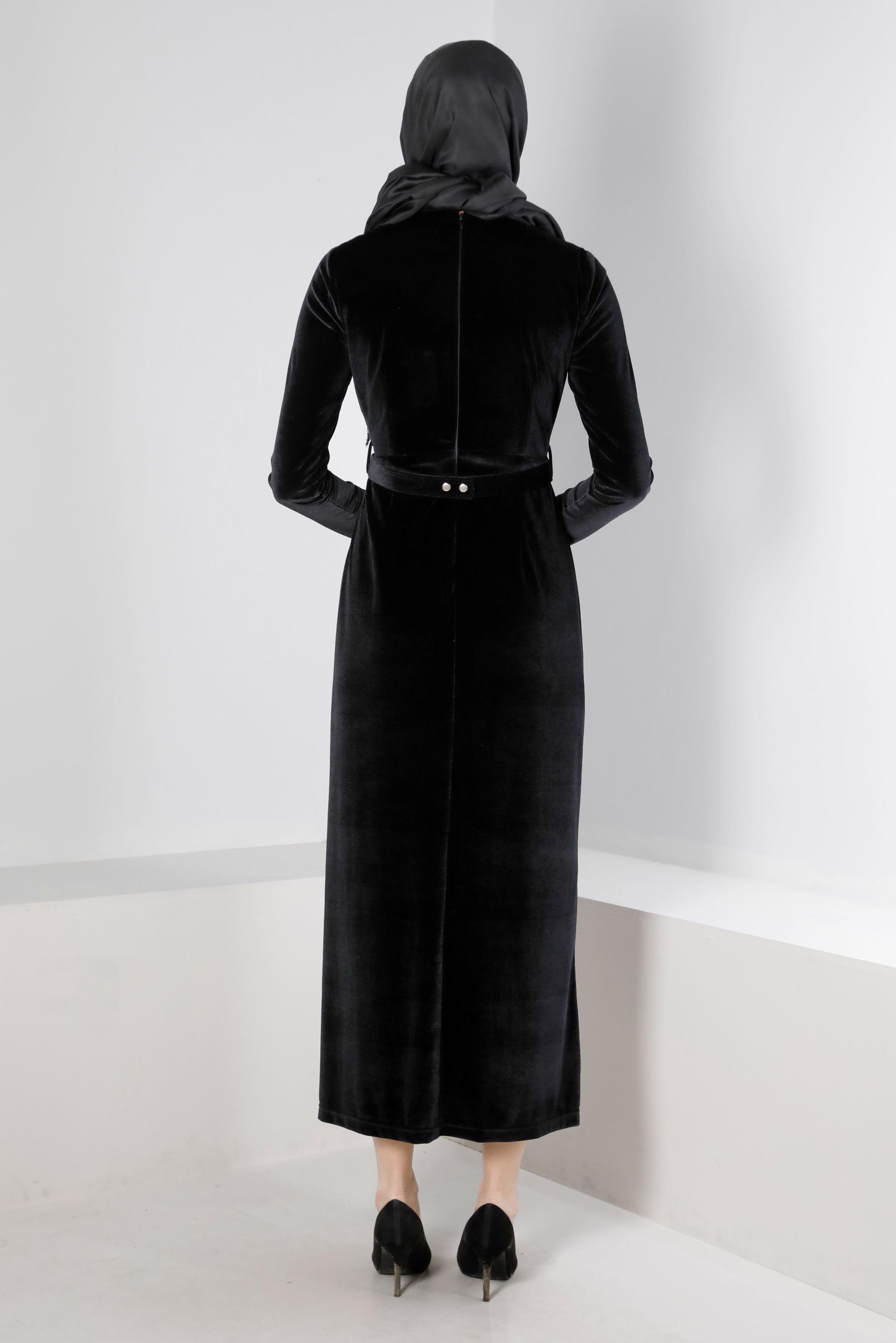 Tesettür giyim SİYAH KEMERİ TAŞ DETAYLI KADİFE ABİYE ELBİSE 50282