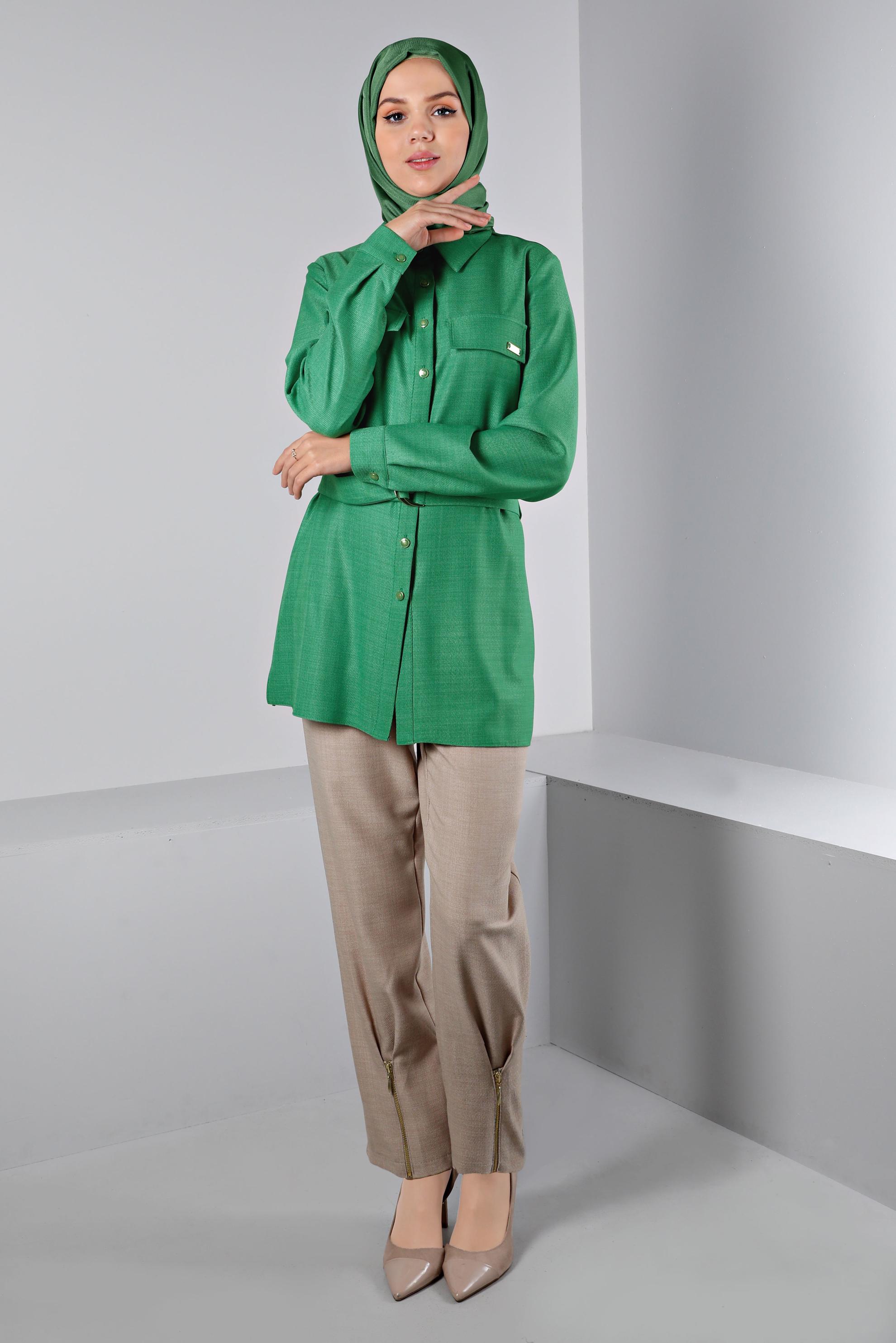 Tesettür giyim YEŞİL KUŞAKLI DÜĞMELİ BLUZ 43368