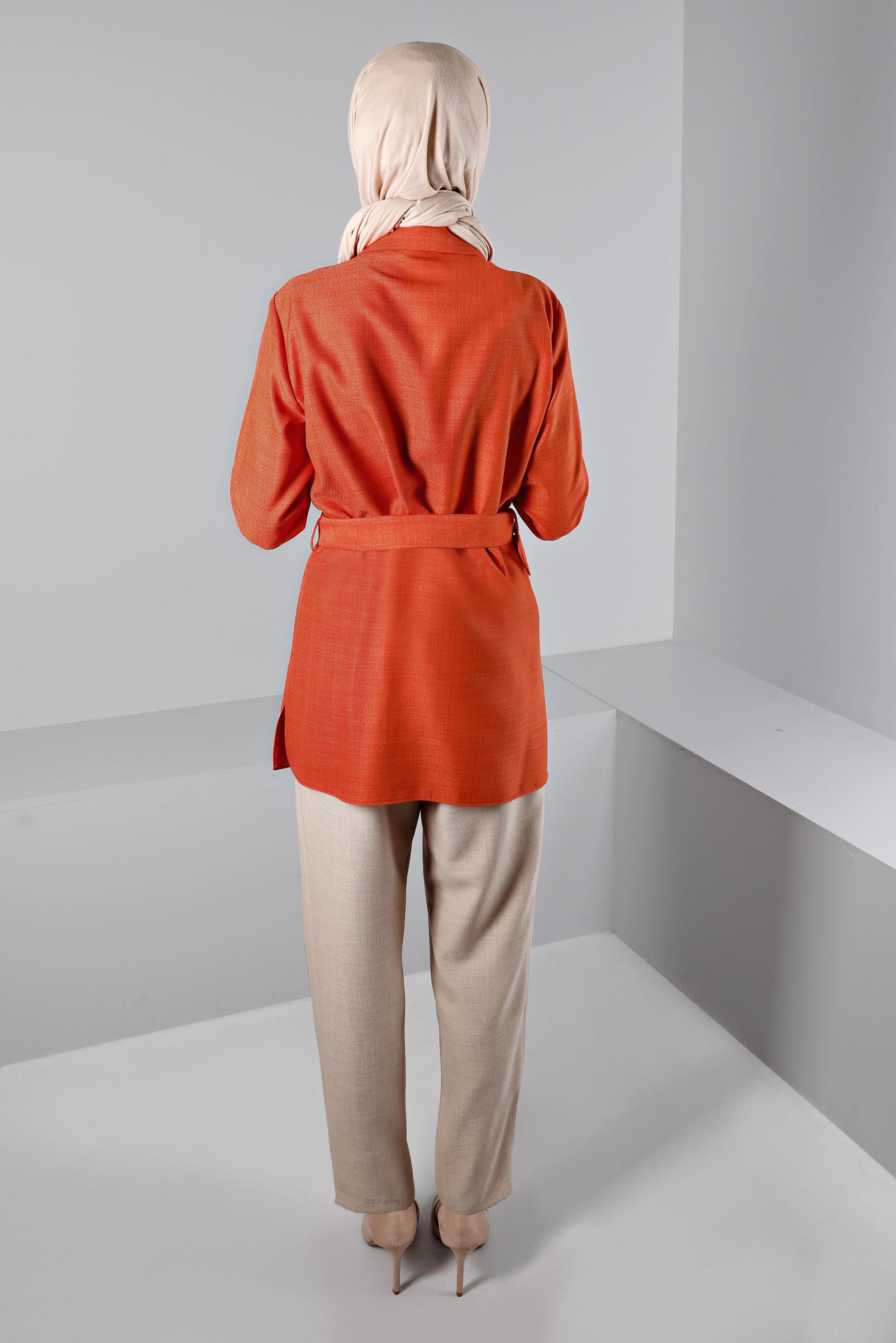 Tesettür giyim TURUNCU KUŞAKLI DÜĞMELİ BLUZ 43368