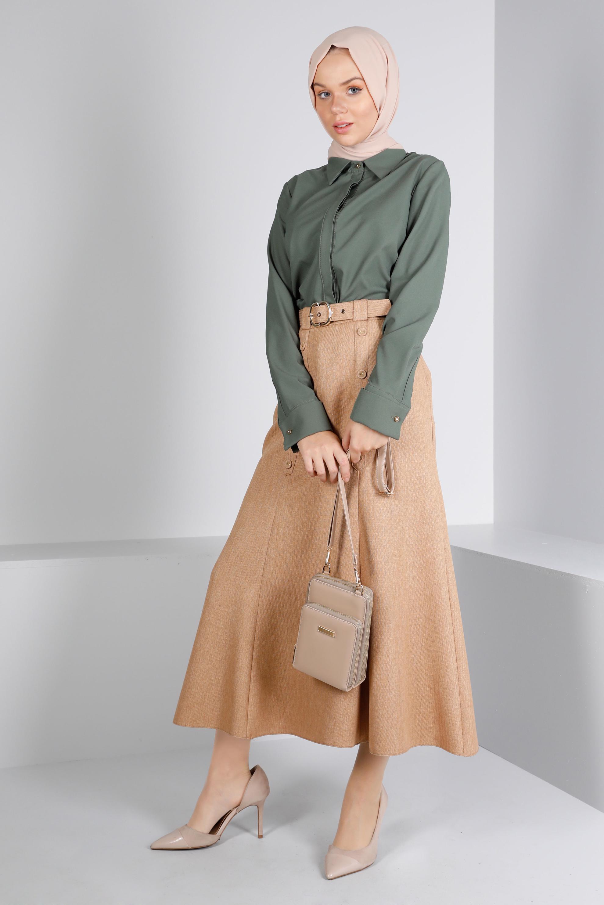 Vêtements hijab KAKI BLOUSE INVISIBLE À BOUTONS 43373