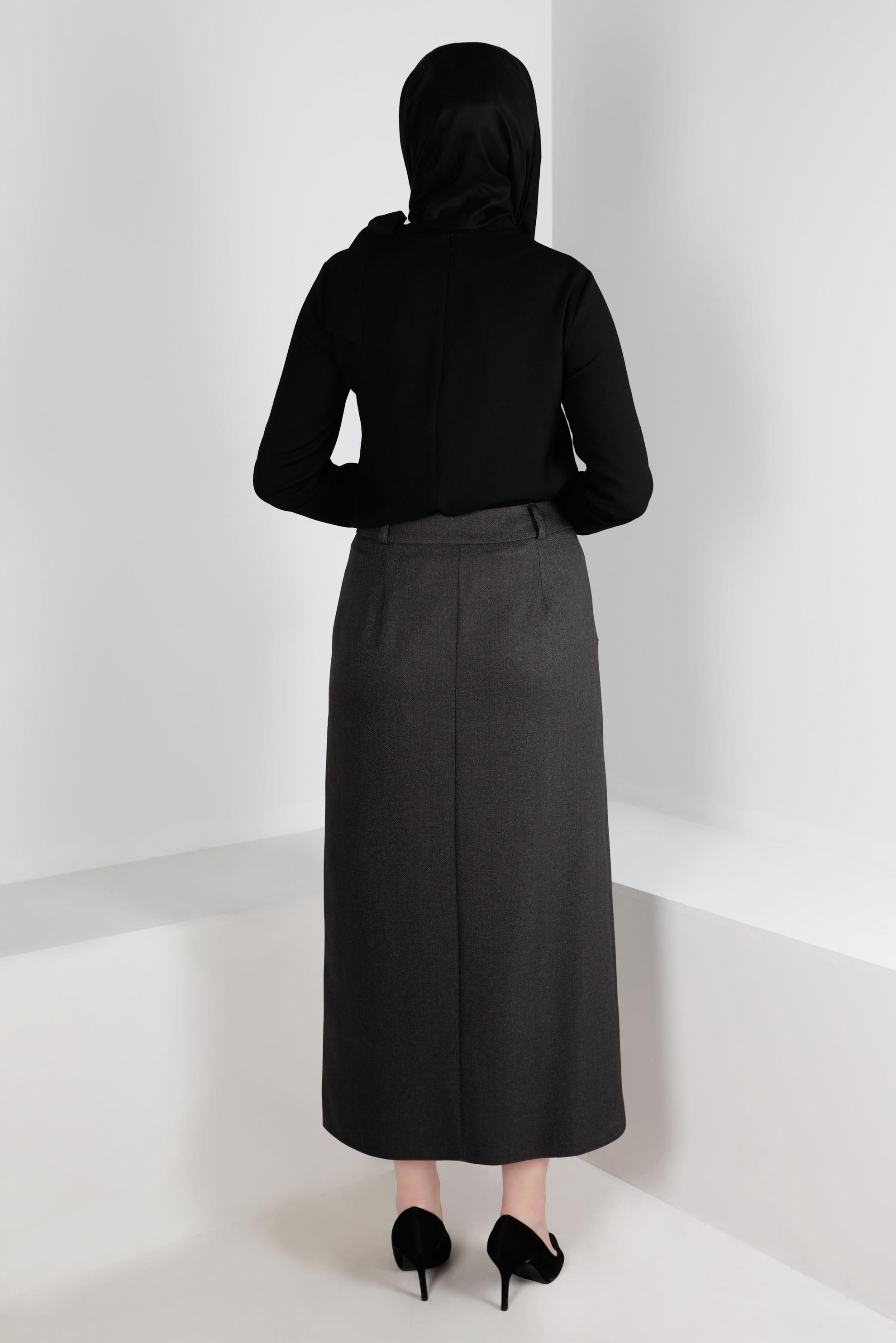 Tesettür giyim SİYAH BAĞLAMA DETAYLI KREP BLUZ 43381