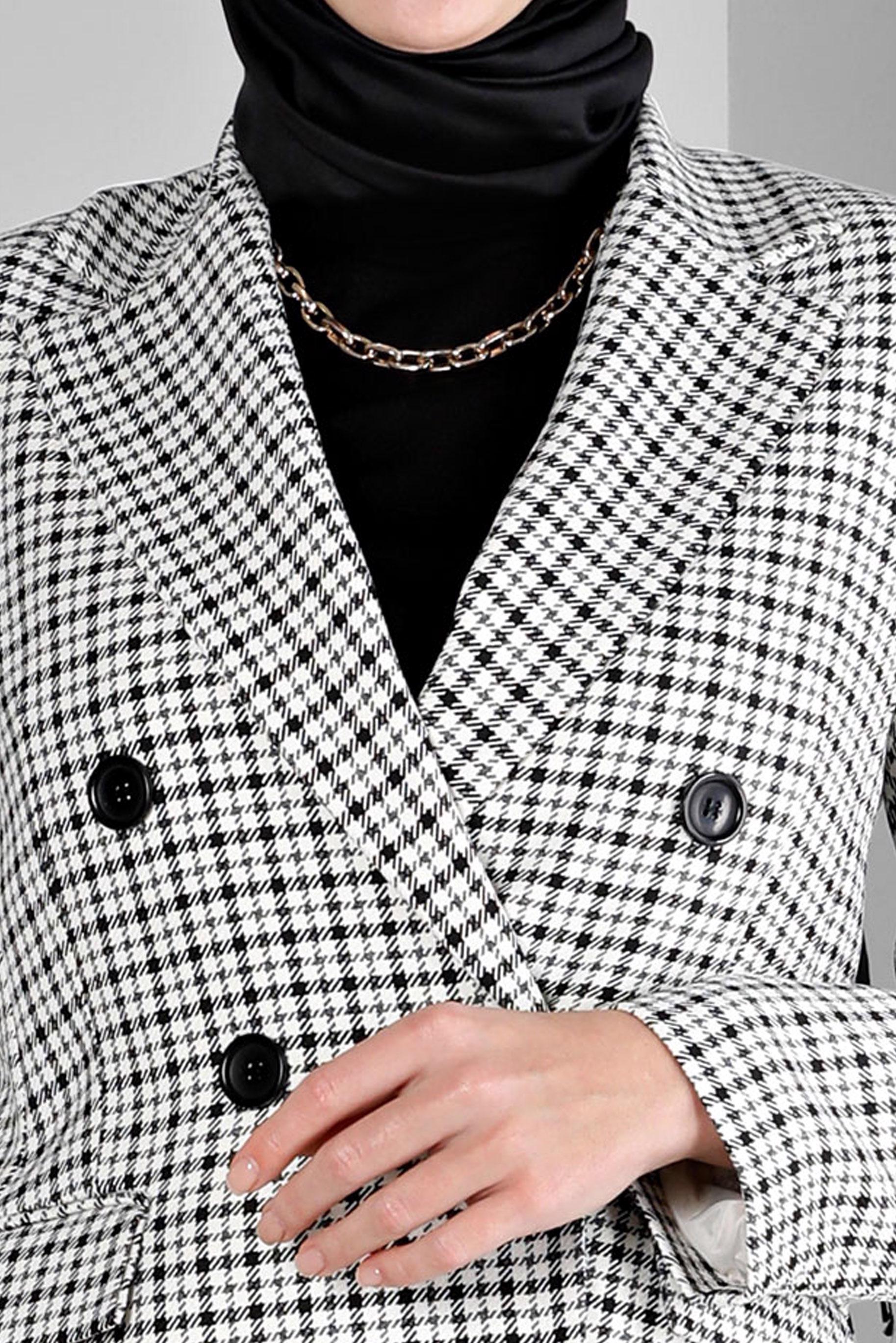 Tesettür giyim BEYAZ EKOSE DESENLİ KLASİK CEKET 43272 