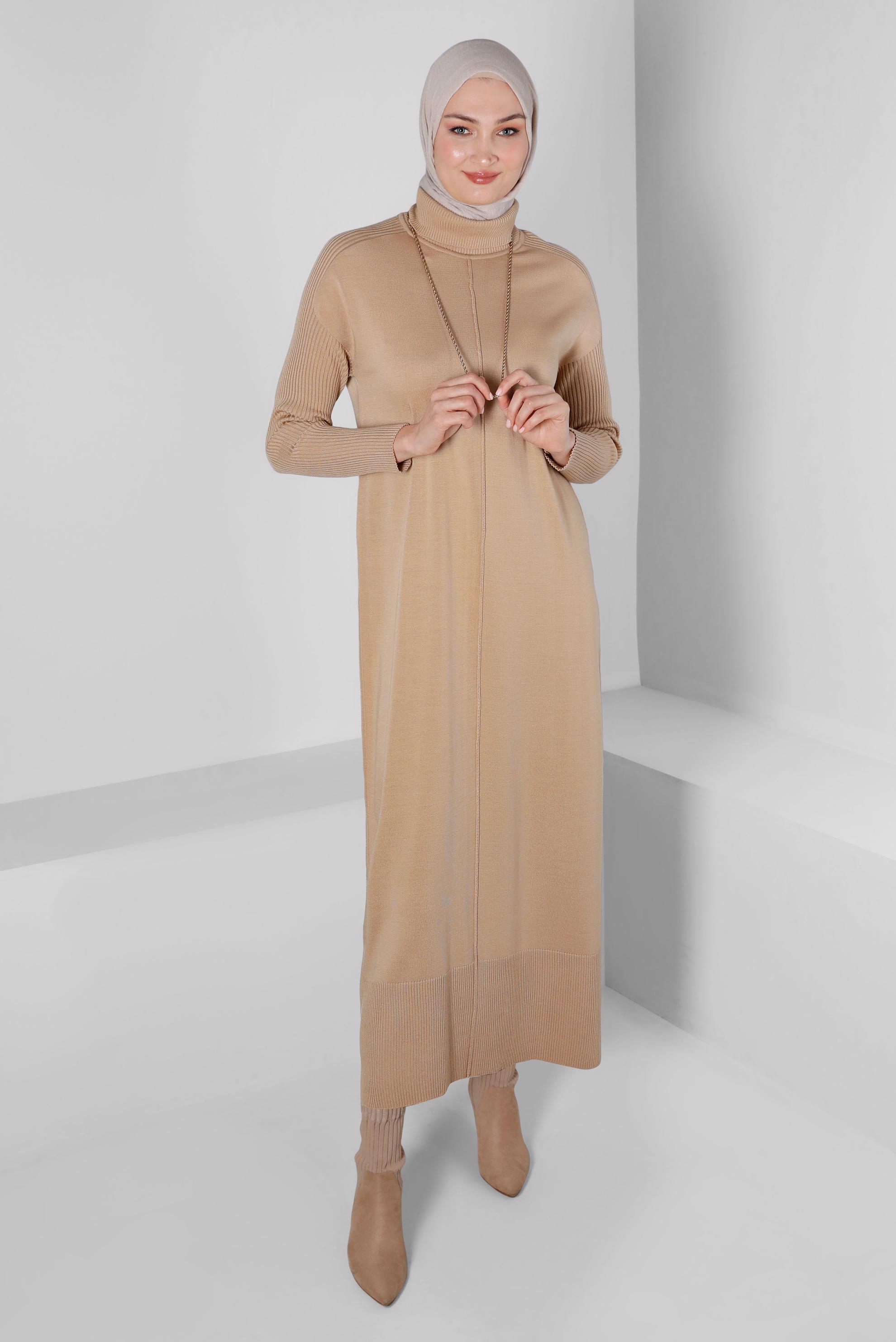 Tesettür giyim BEJ BALIKÇI YAKA BASIC TRİKO ELBİSE 43104 
