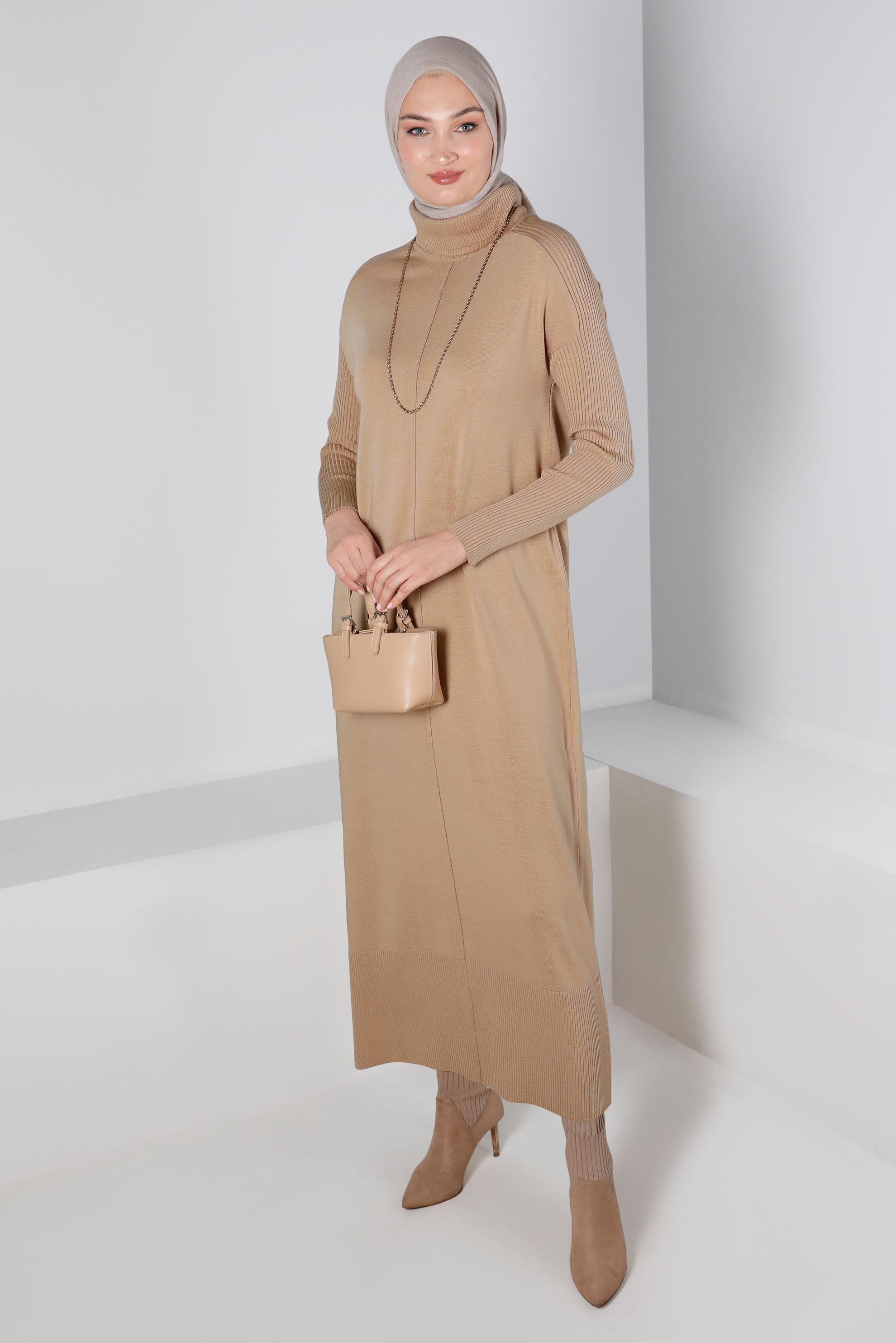 Tesettür giyim BEJ BALIKÇI YAKA BASIC TRİKO ELBİSE 43104 