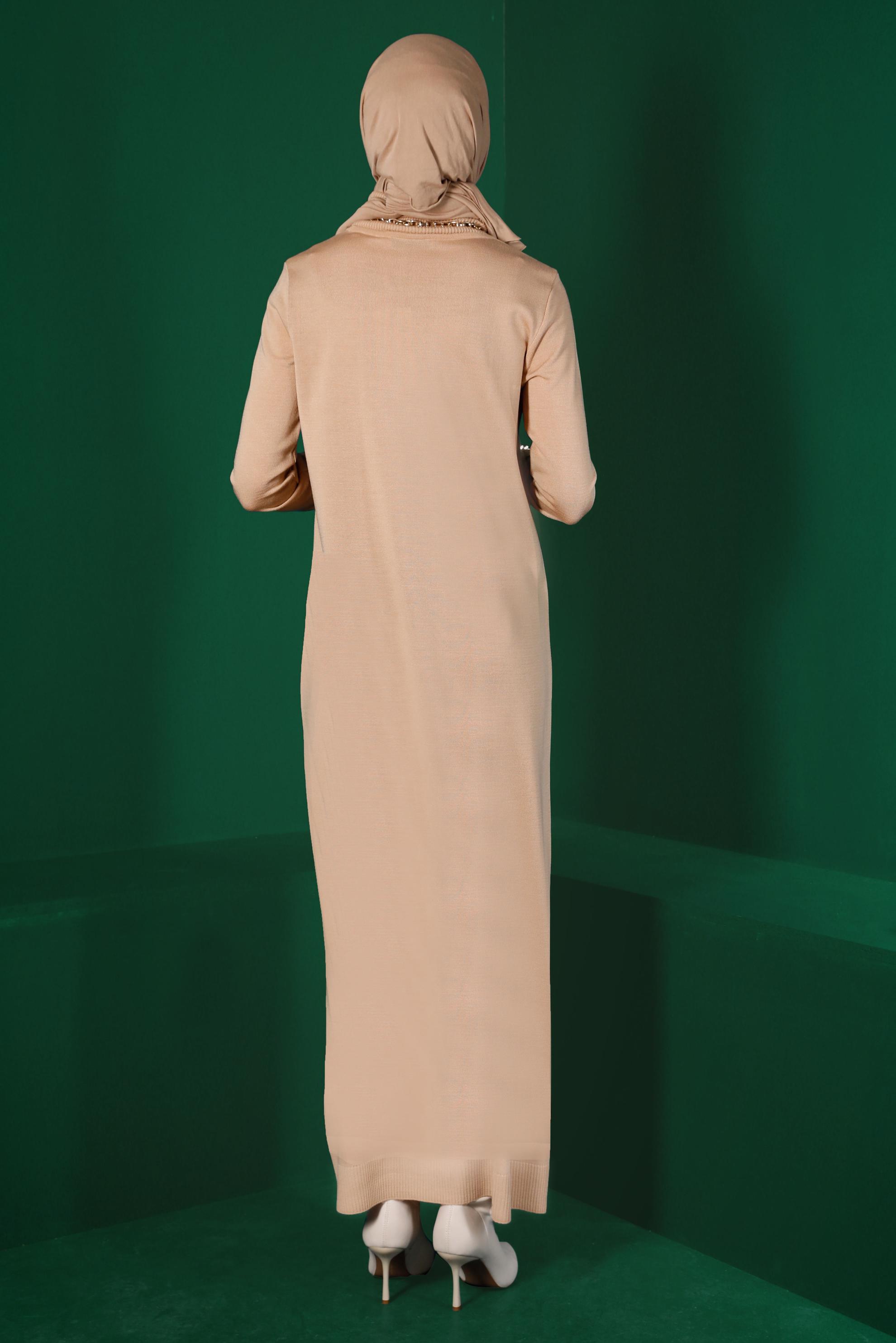 Tesettür giyim BEJ BOĞAZLI BASIC TRİKO ELBİSE 43105