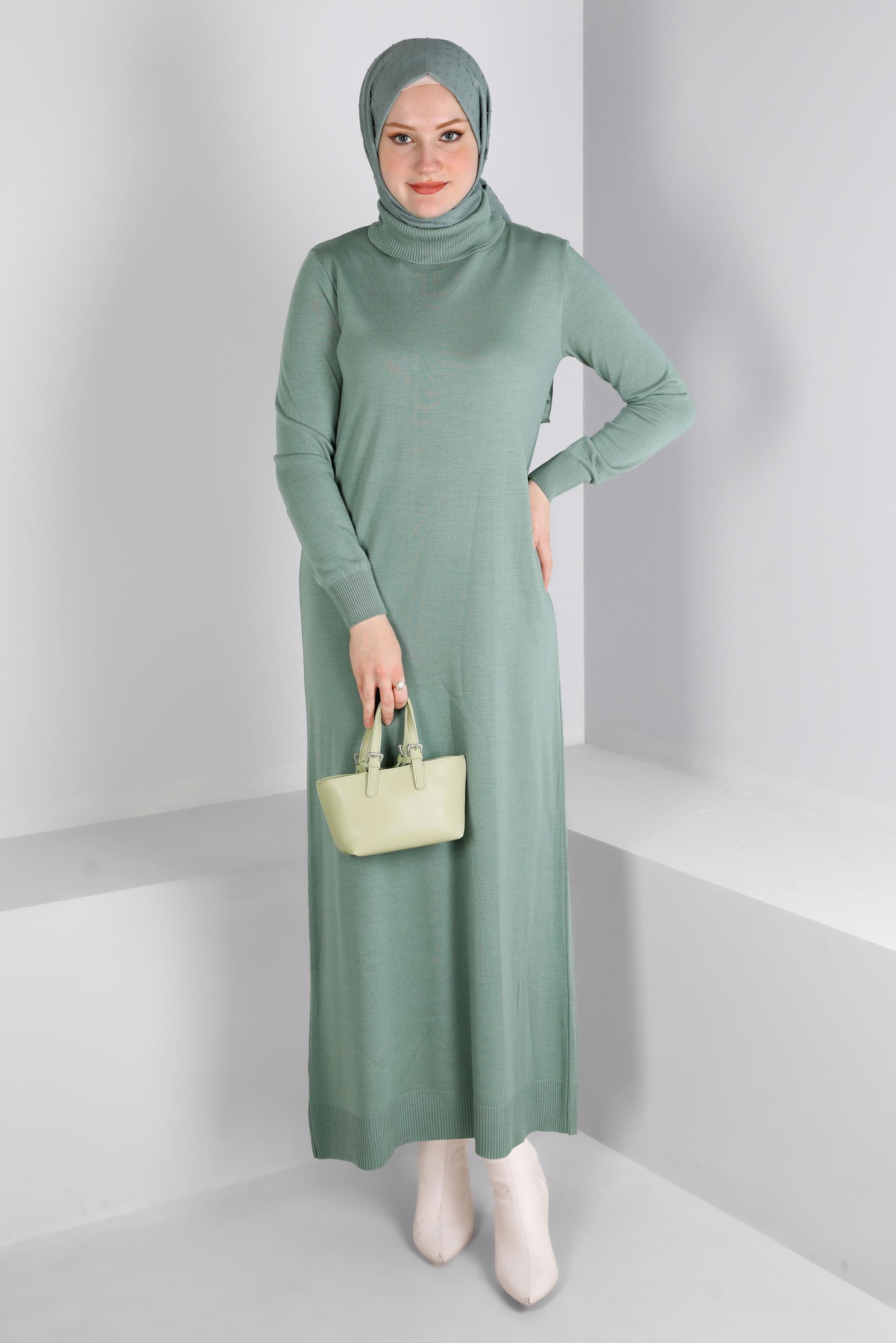 Tesettür giyim YEŞİL BOĞAZLI BASIC TRİKO ELBİSE 43105