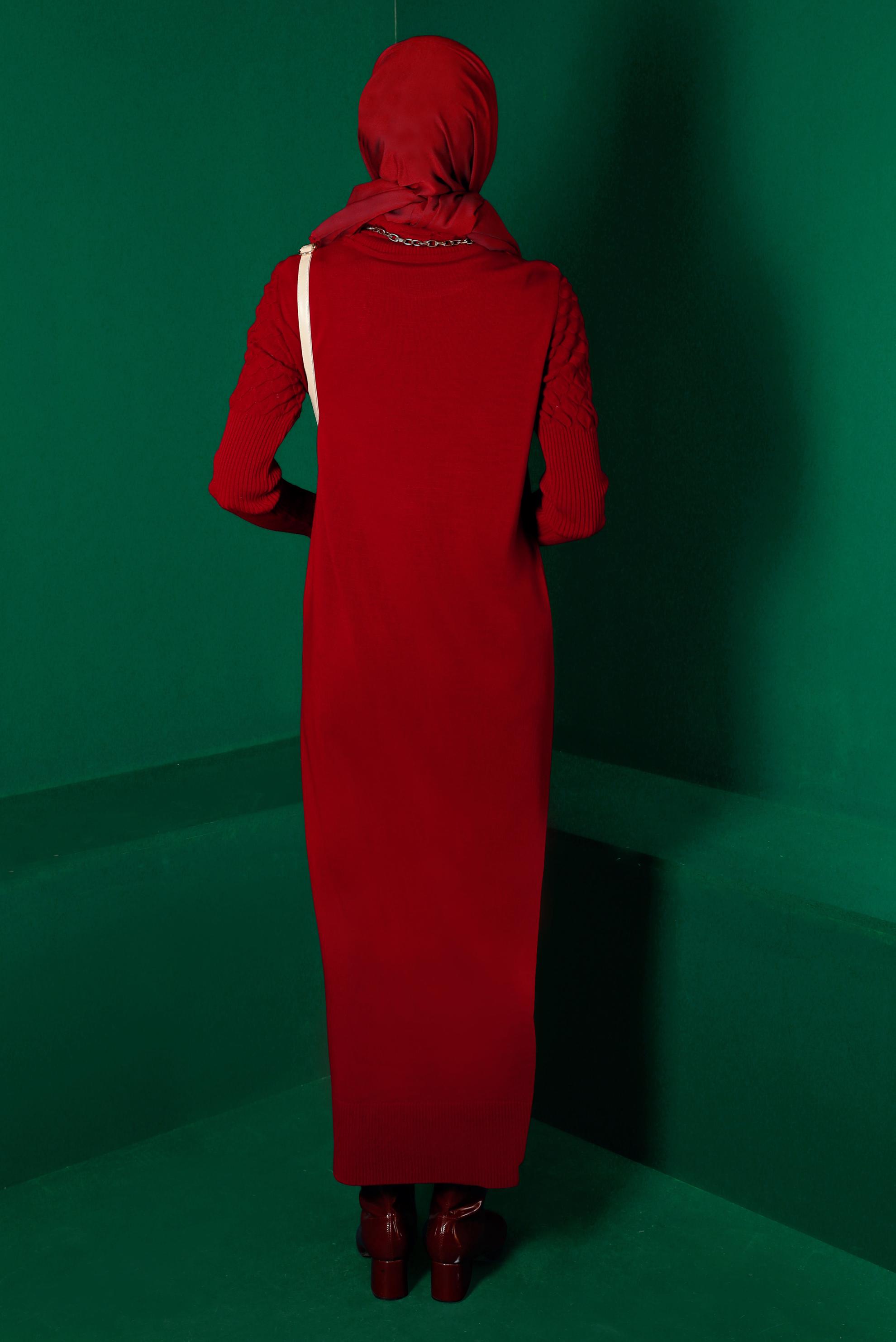 Tesettür giyim KIRMIZI BOĞAZLI BASIC TRİKO ELBİSE 43131