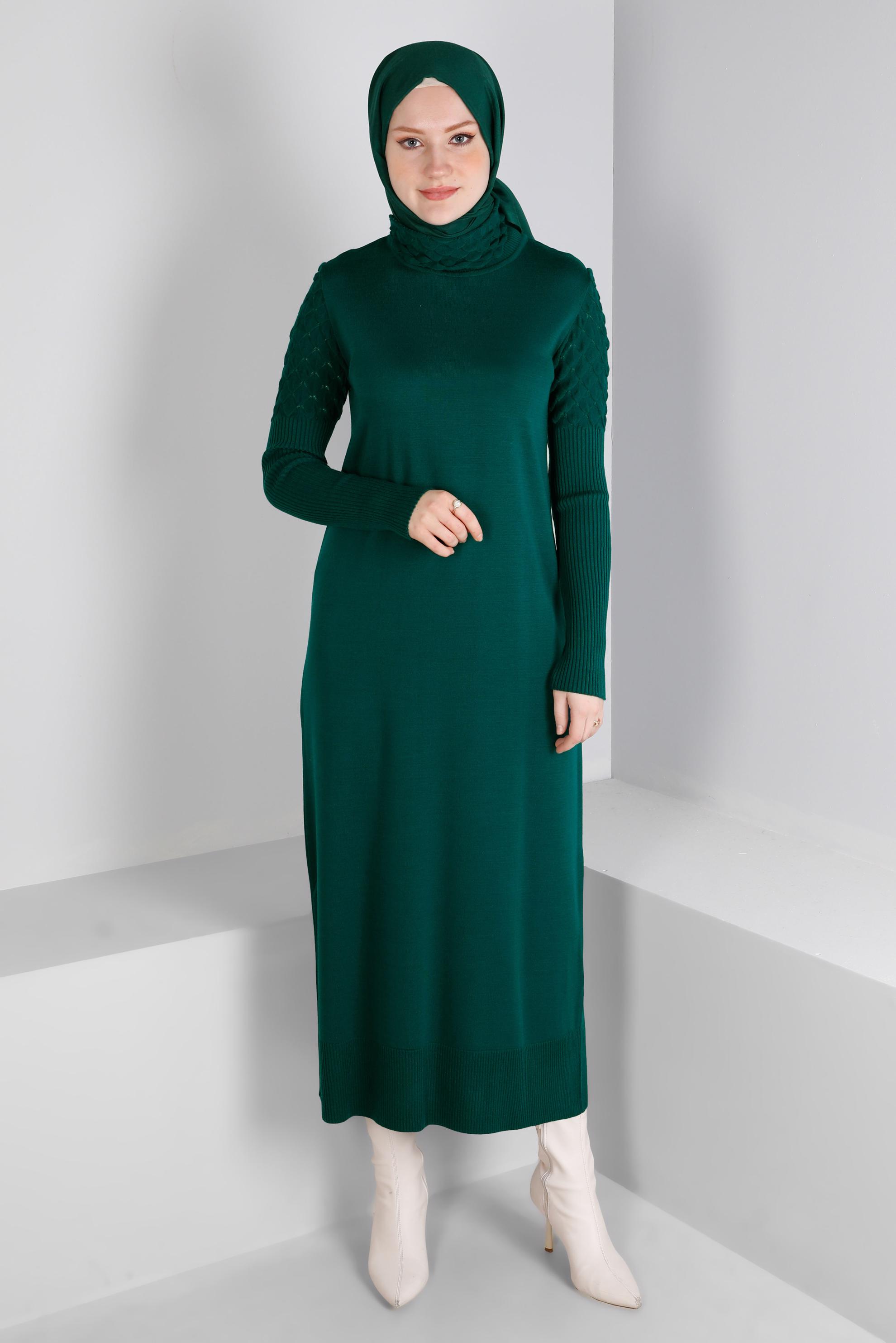 Tesettür giyim YEŞİL BOĞAZLI BASIC TRİKO ELBİSE 43131