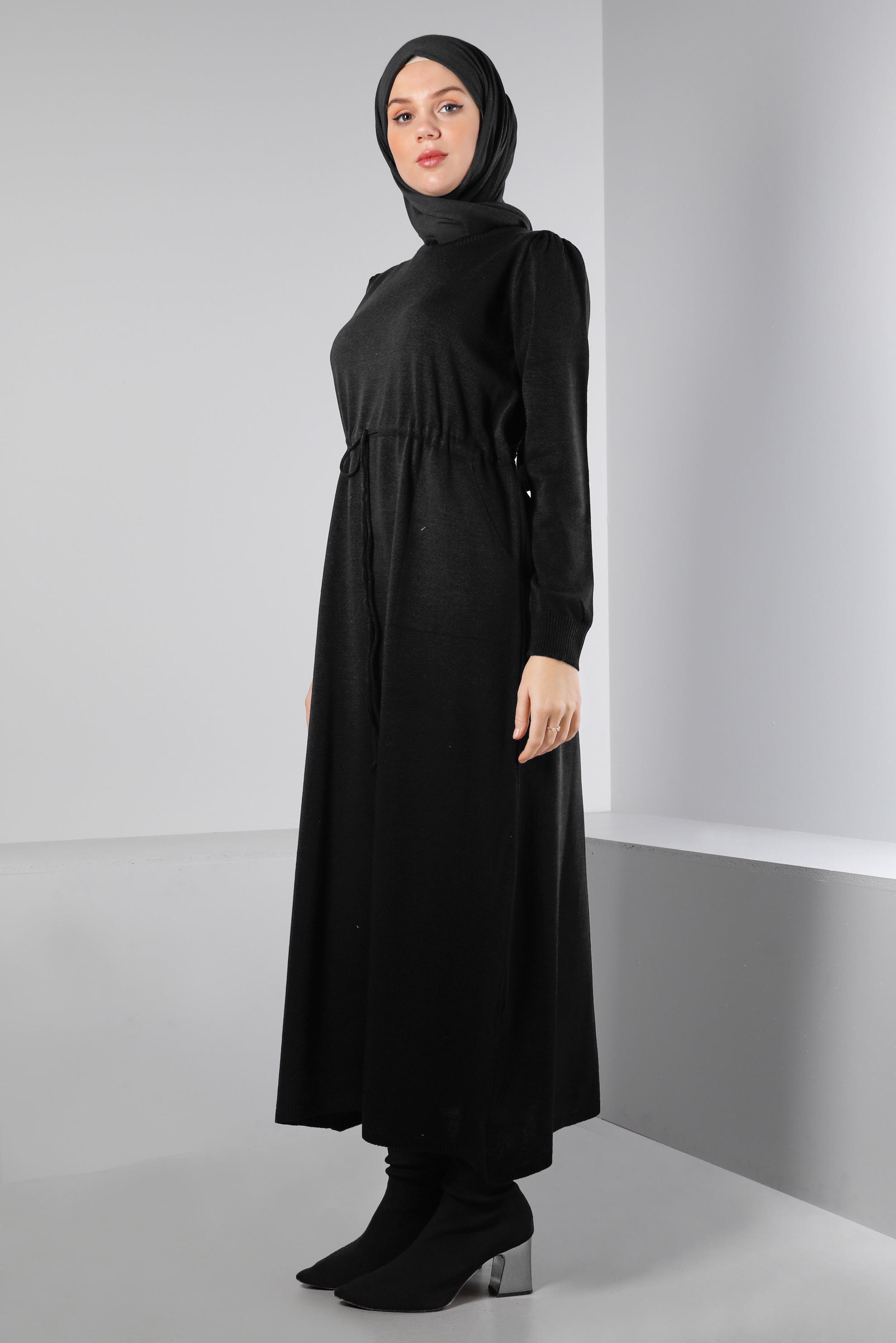Tesettür giyim SİYAH BELİ BÜZGÜLÜ TRİKO ELBİSE 43196 