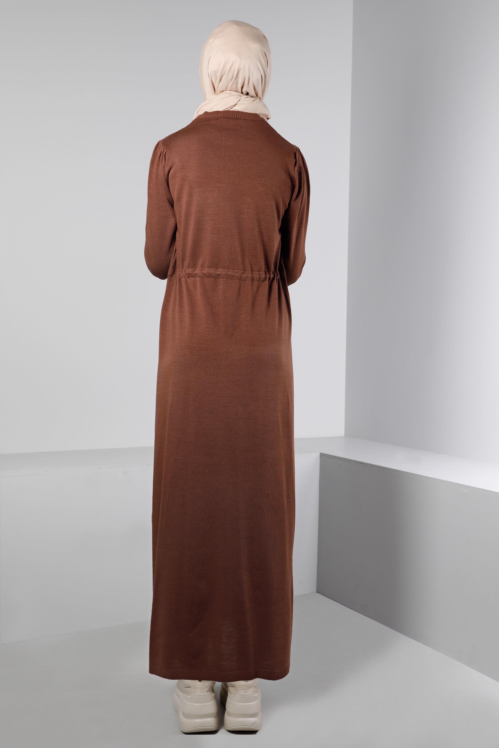 Tesettür giyim KAHVE BELİ BÜZGÜLÜ TRİKO ELBİSE 43196 