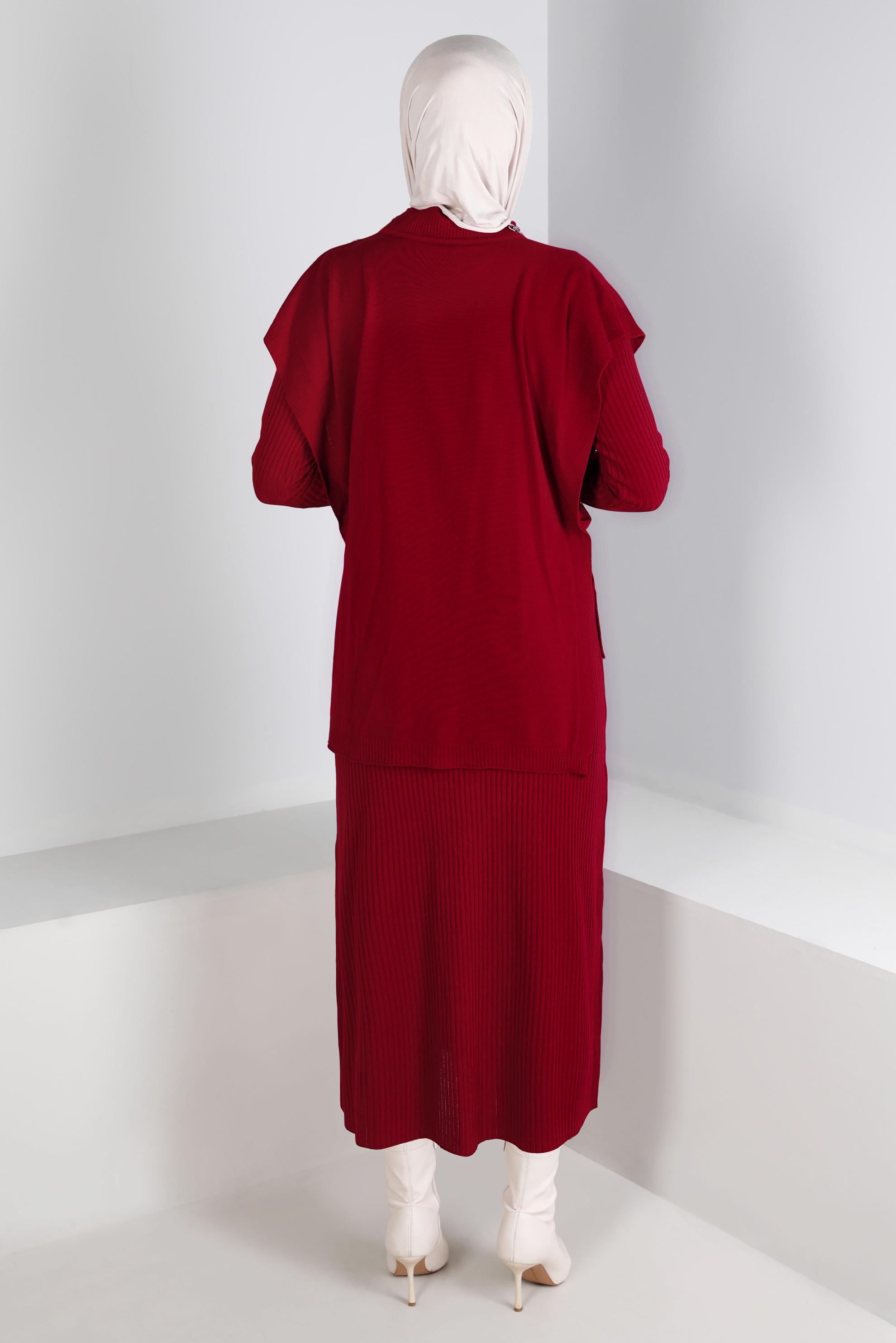 Tesettür giyim BORDO BAĞLAMA DETAYLI PİLELİ TRİKO İKİLİ ELBİSE 43199