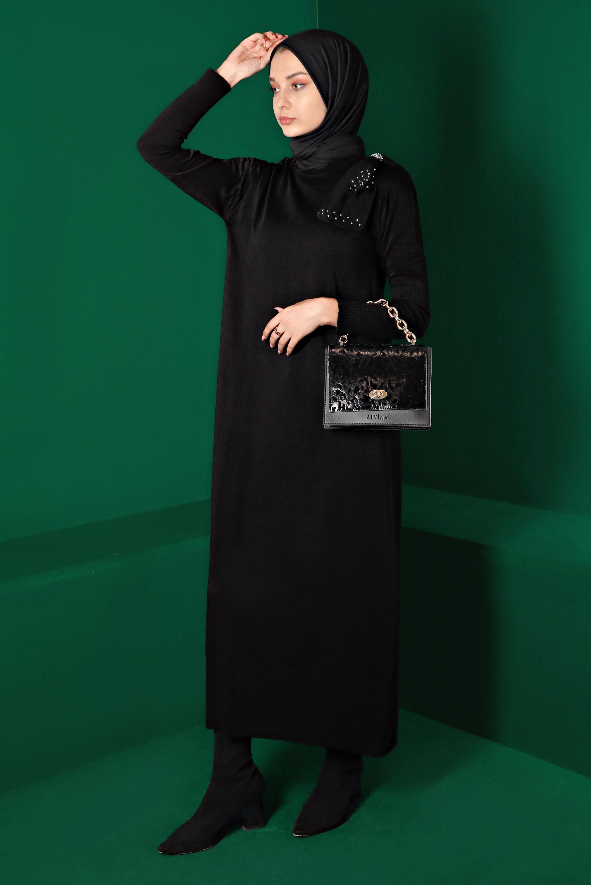 Tesettür giyim SİYAH FİYONK DETAYLI TRİKO ELBİSE 43200 