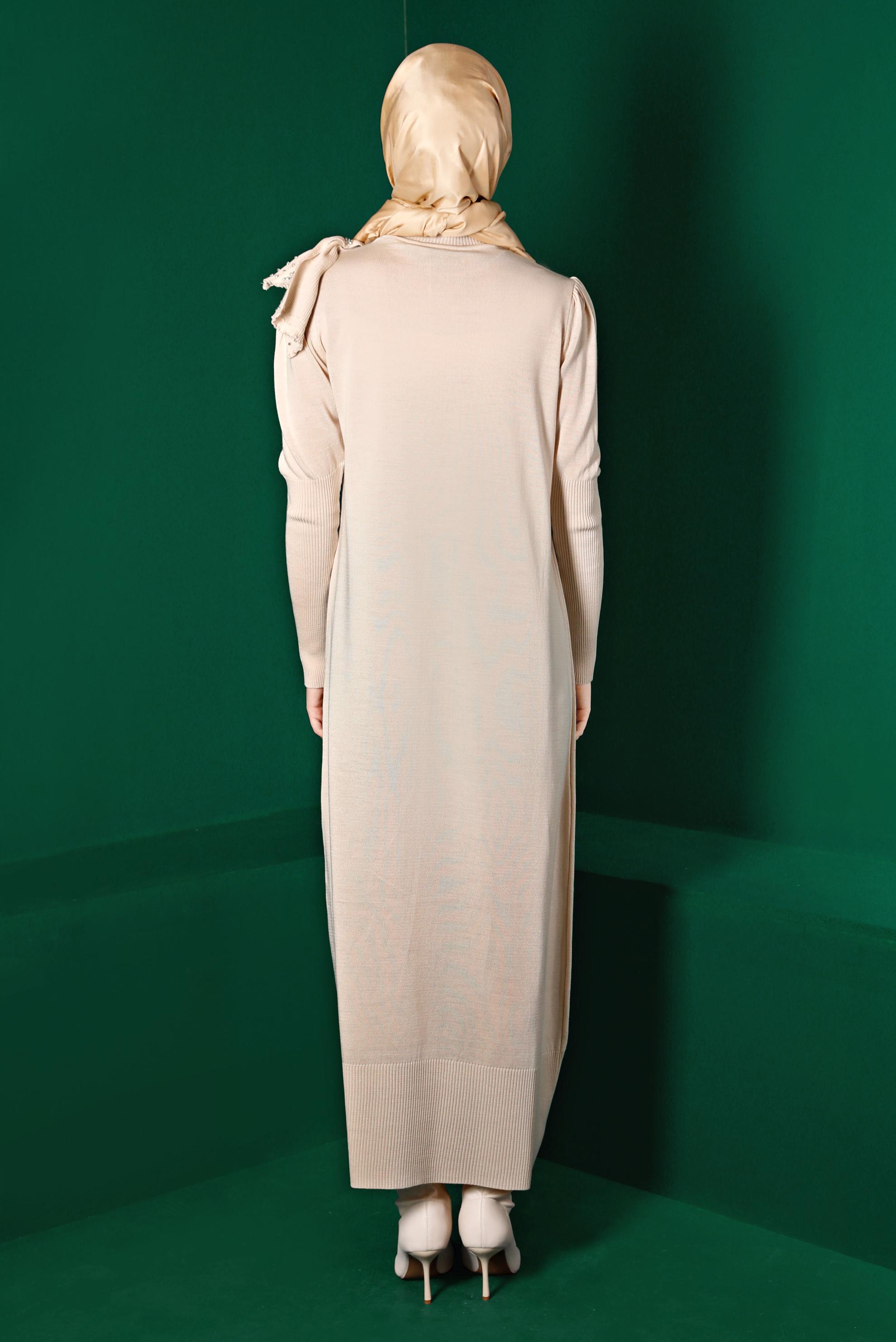 Tesettür giyim BEJ FİYONK DETAYLI TRİKO ELBİSE 43200 