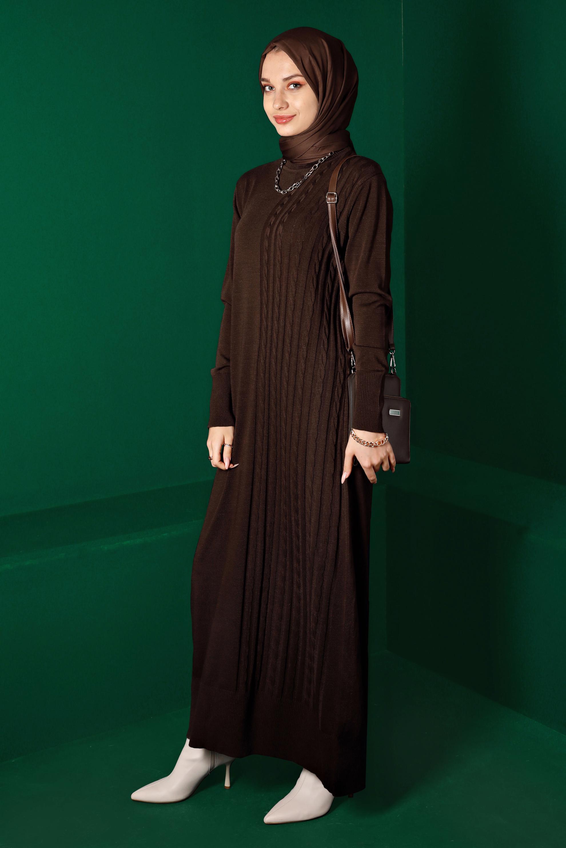 Tesettür giyim KAHVE ÖRGÜ DETAYLI TRİKO ELBİSE 43201 