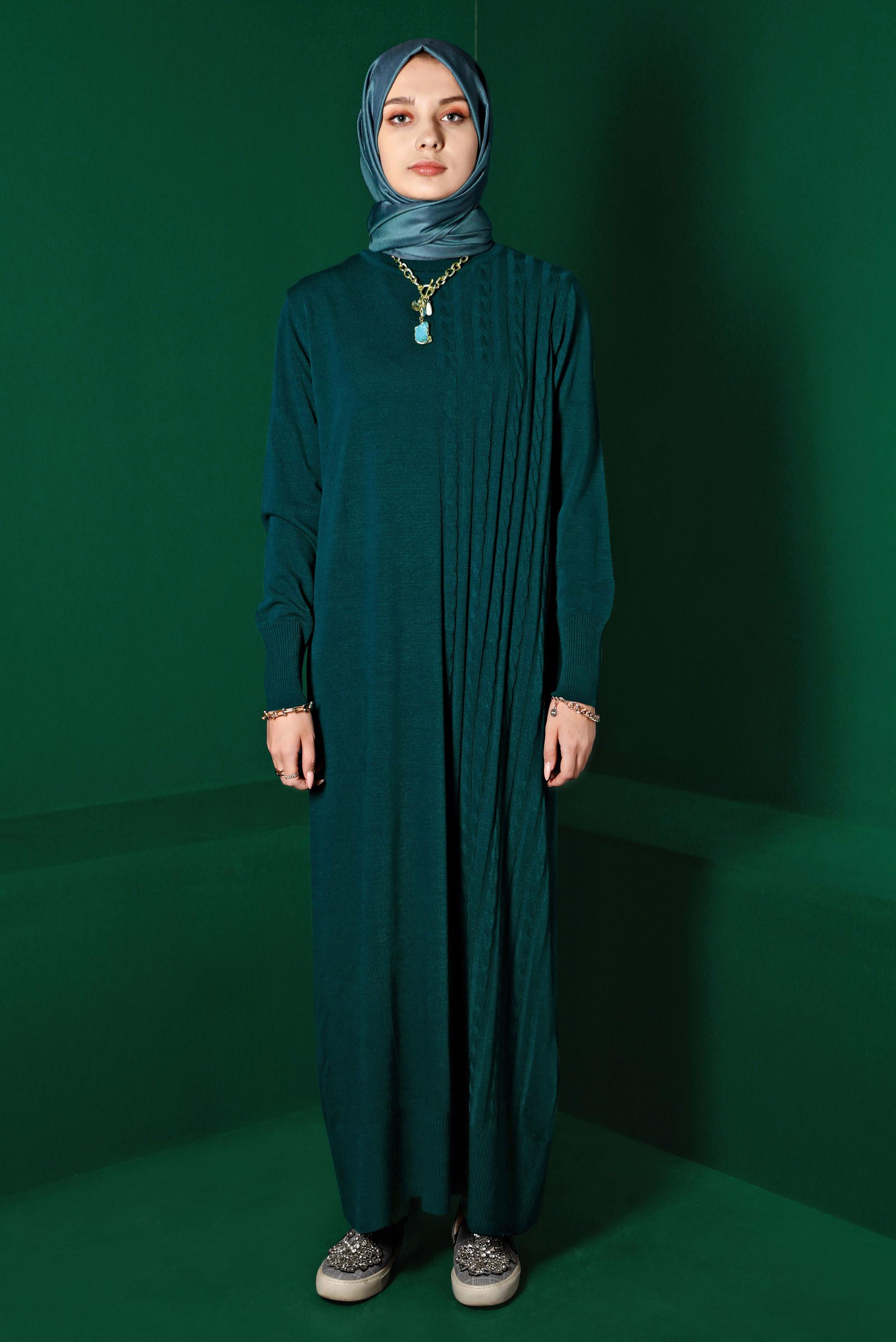 Tesettür giyim YEŞİL ÖRGÜ DETAYLI TRİKO ELBİSE 43201 