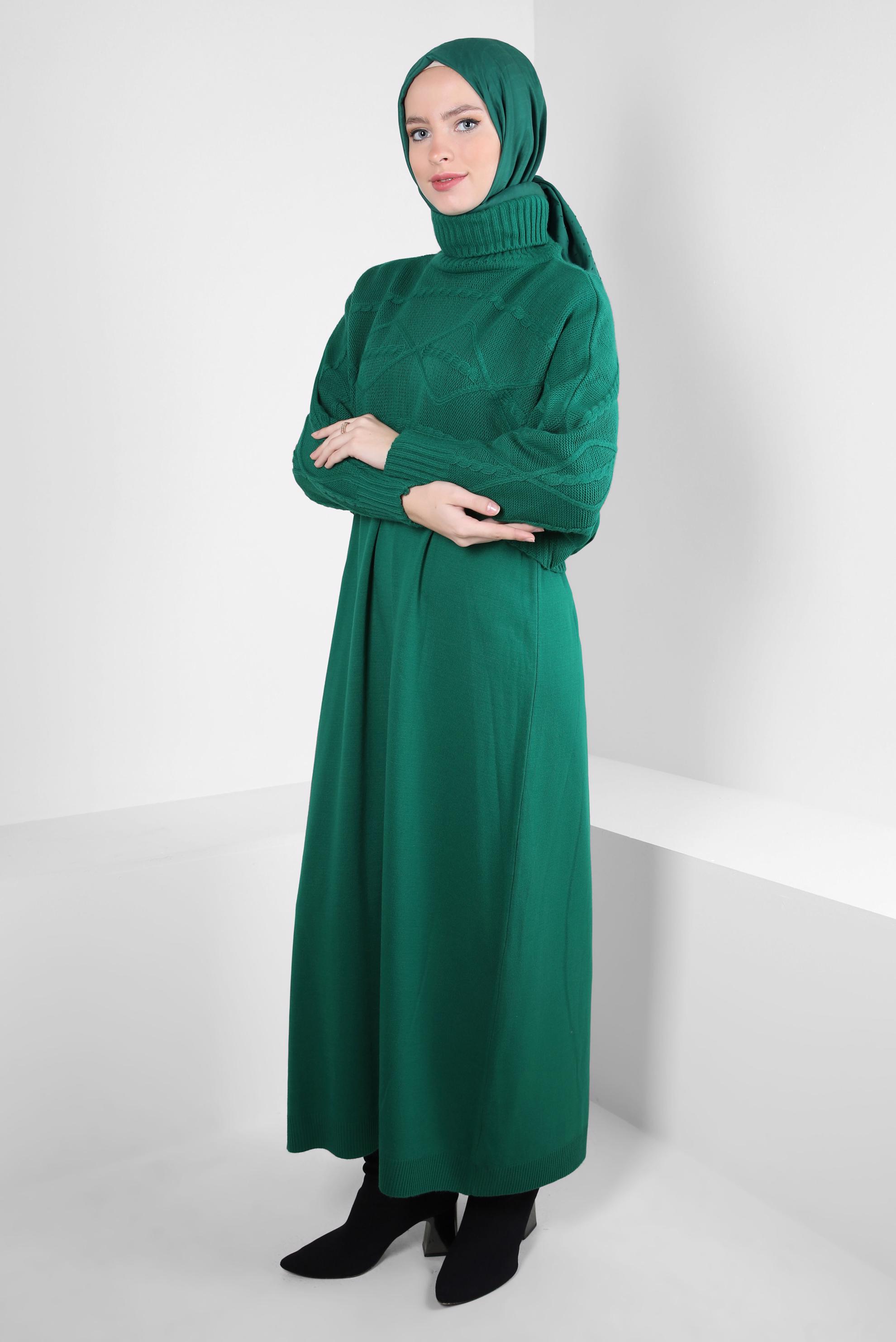 Vêtements hijab VERT ROBE 2 PIÈCES EN MAILLE COL ROULÉ 43204