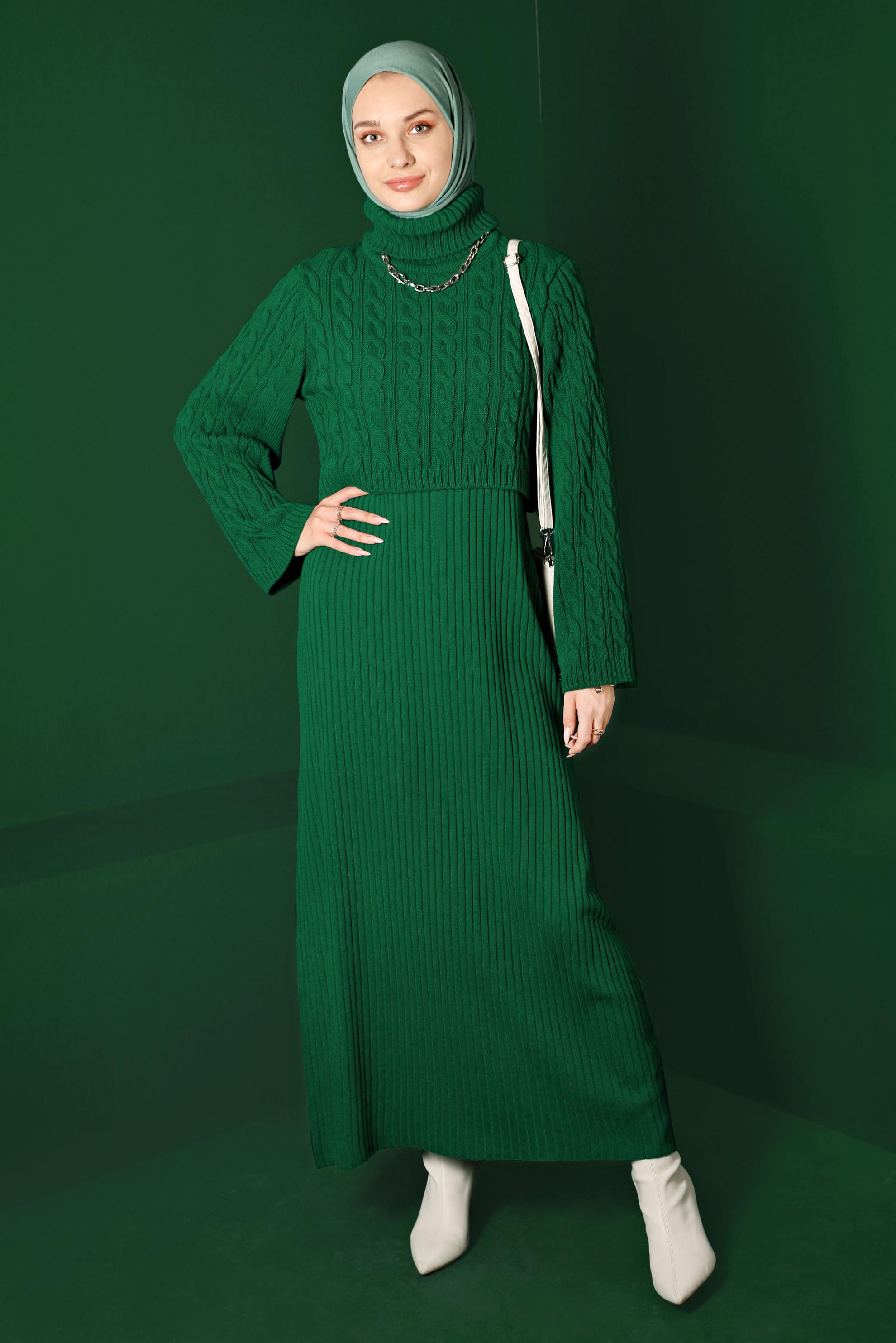 Vêtements hijab VERT ROBE 2 PIÈCES EN MAILLE À DÉTAILS TORSADÉS 43205